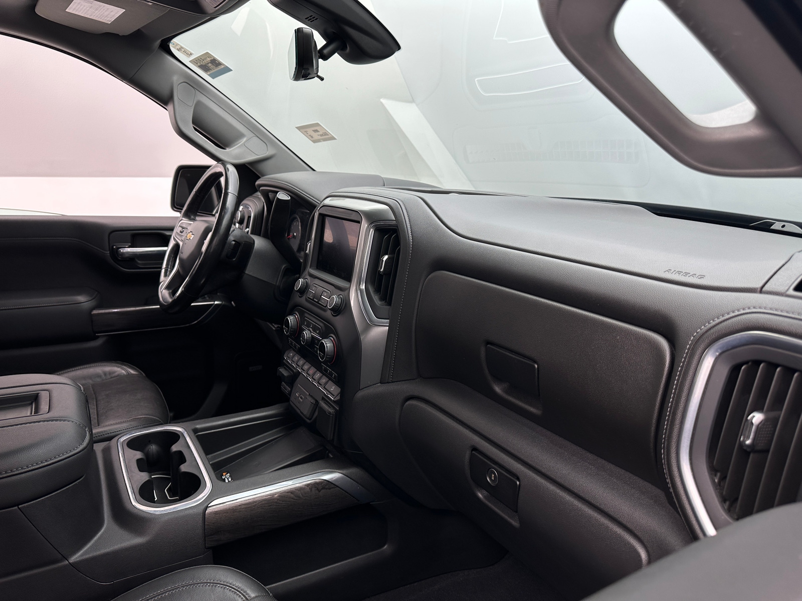 Thumbnail: 2020 Chevrolet Silverado 1500 - 2