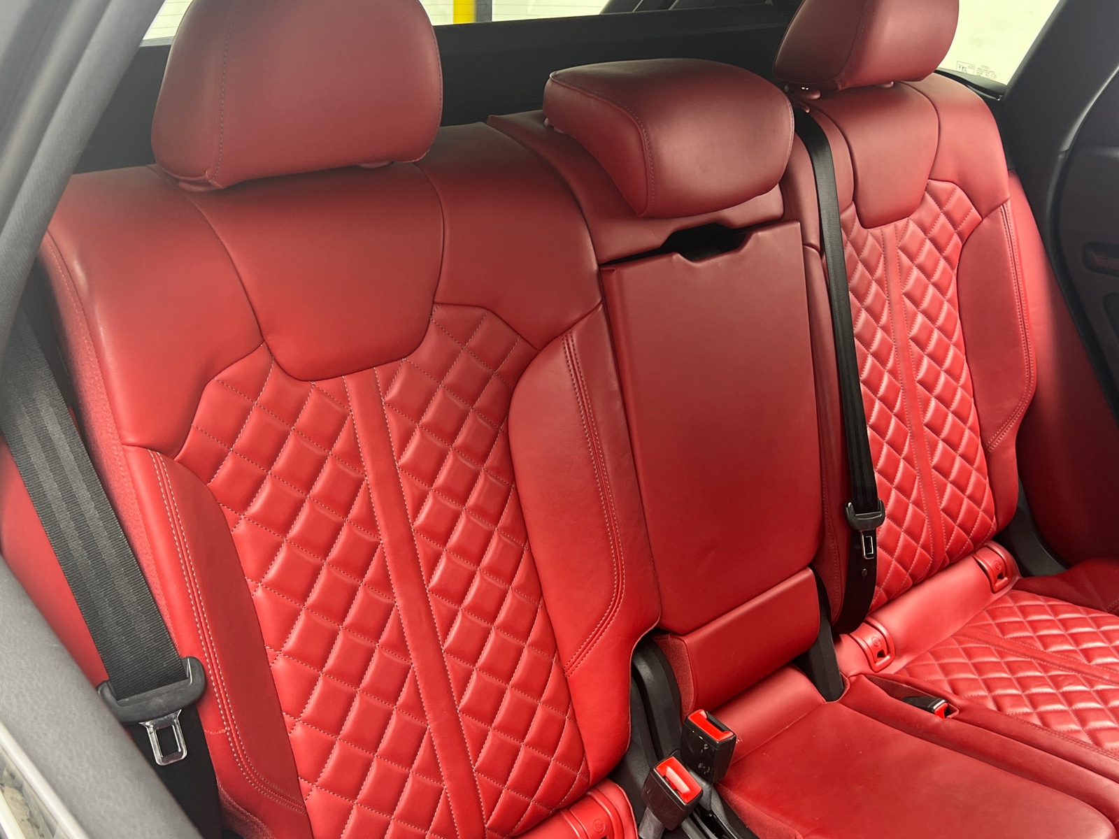 Thumbnail: 2018 Audi SQ5 - 5