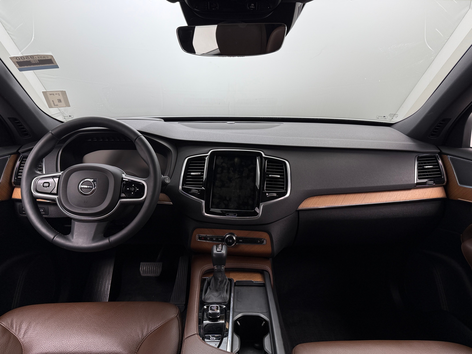 Thumbnail: 2022 Volvo XC90 - 2