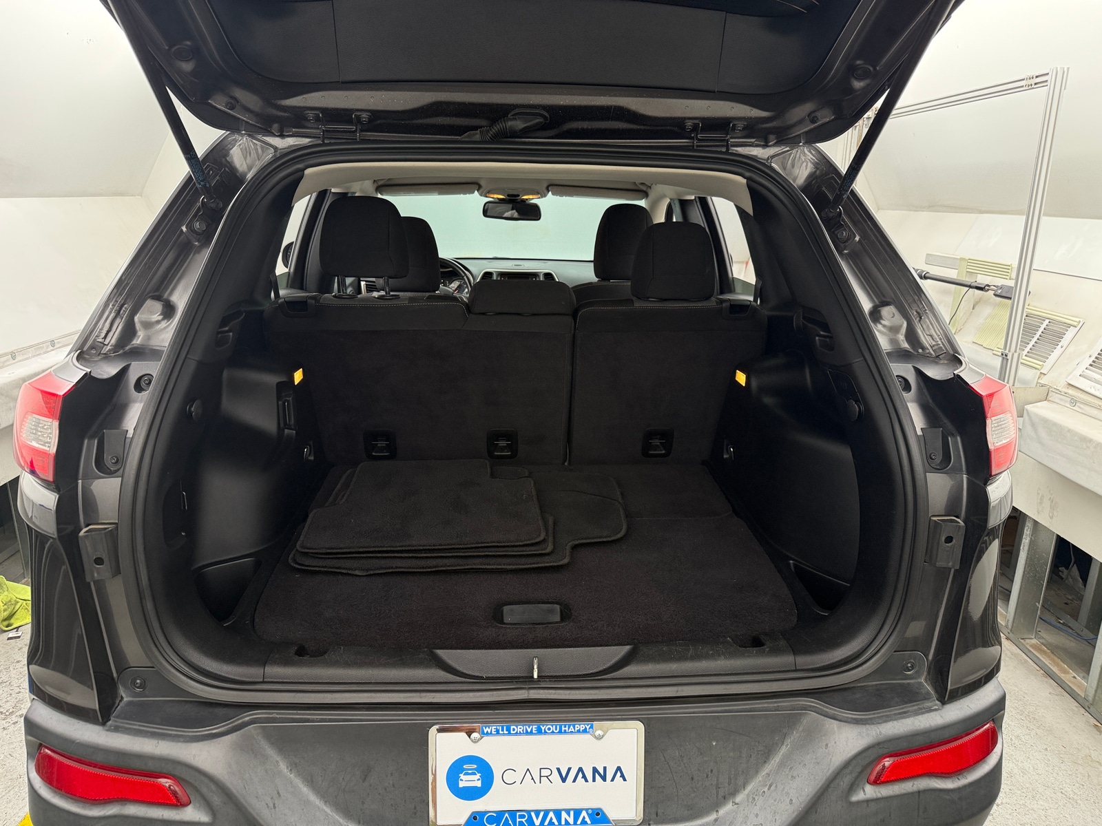 Thumbnail: 2014 Jeep Cherokee - 7