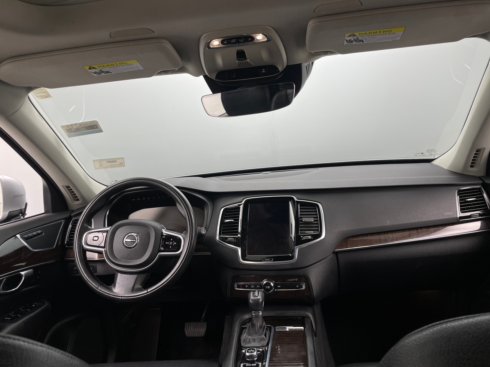 Thumbnail: 2016 Volvo XC90 - 2