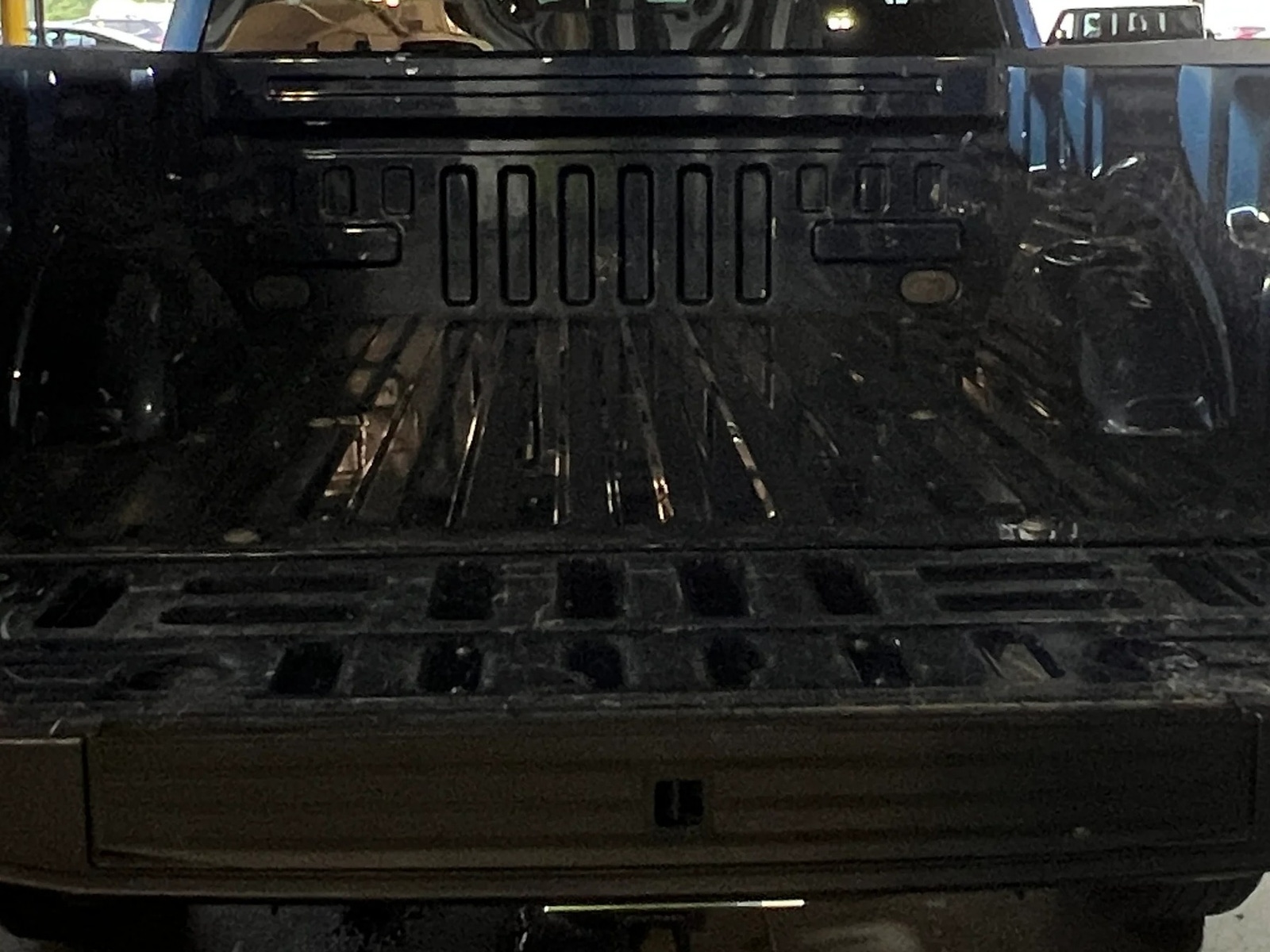 Thumbnail: 2018 Ford Econoline - 7