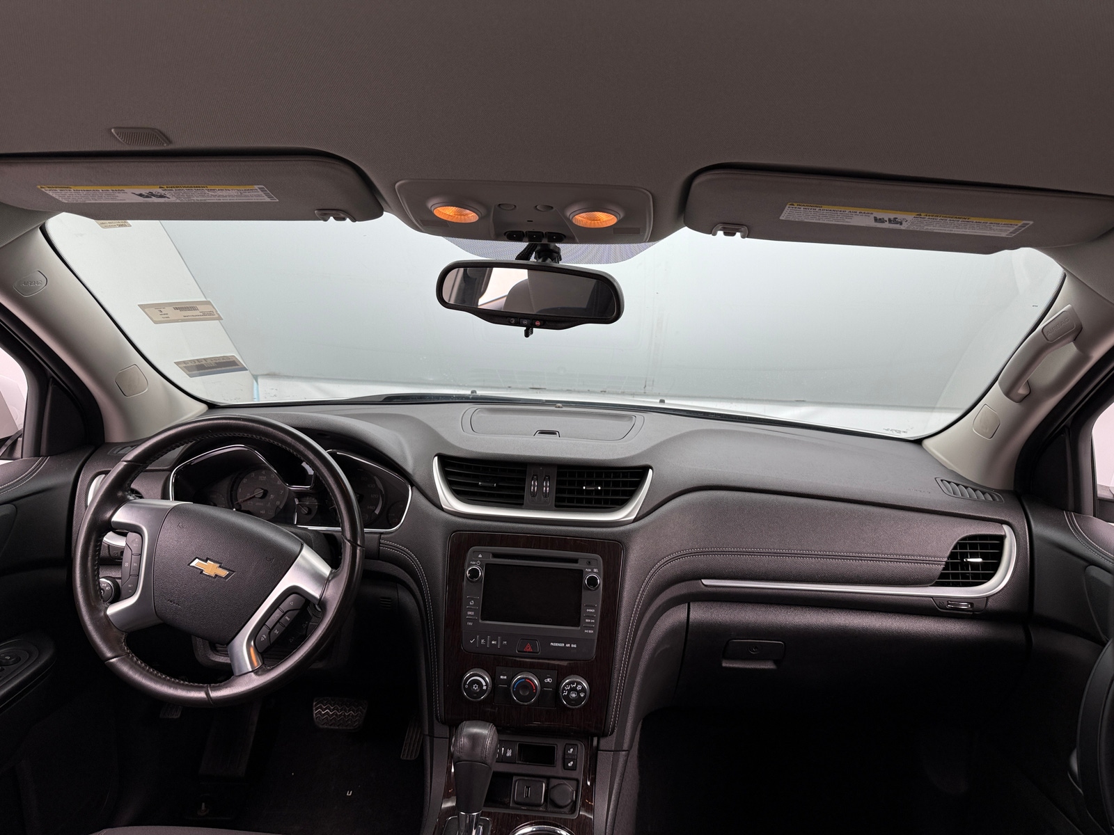 Thumbnail: 2017 Chevrolet Traverse - 3