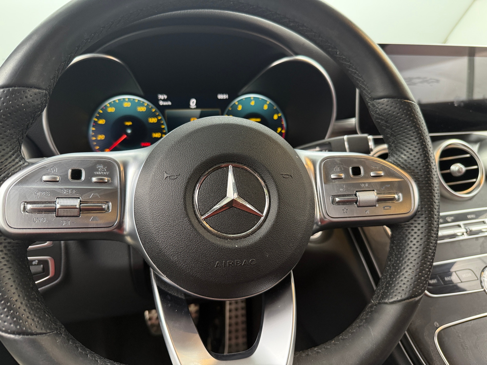 Thumbnail: 2019 Mercedes-Benz C-Class - 3
