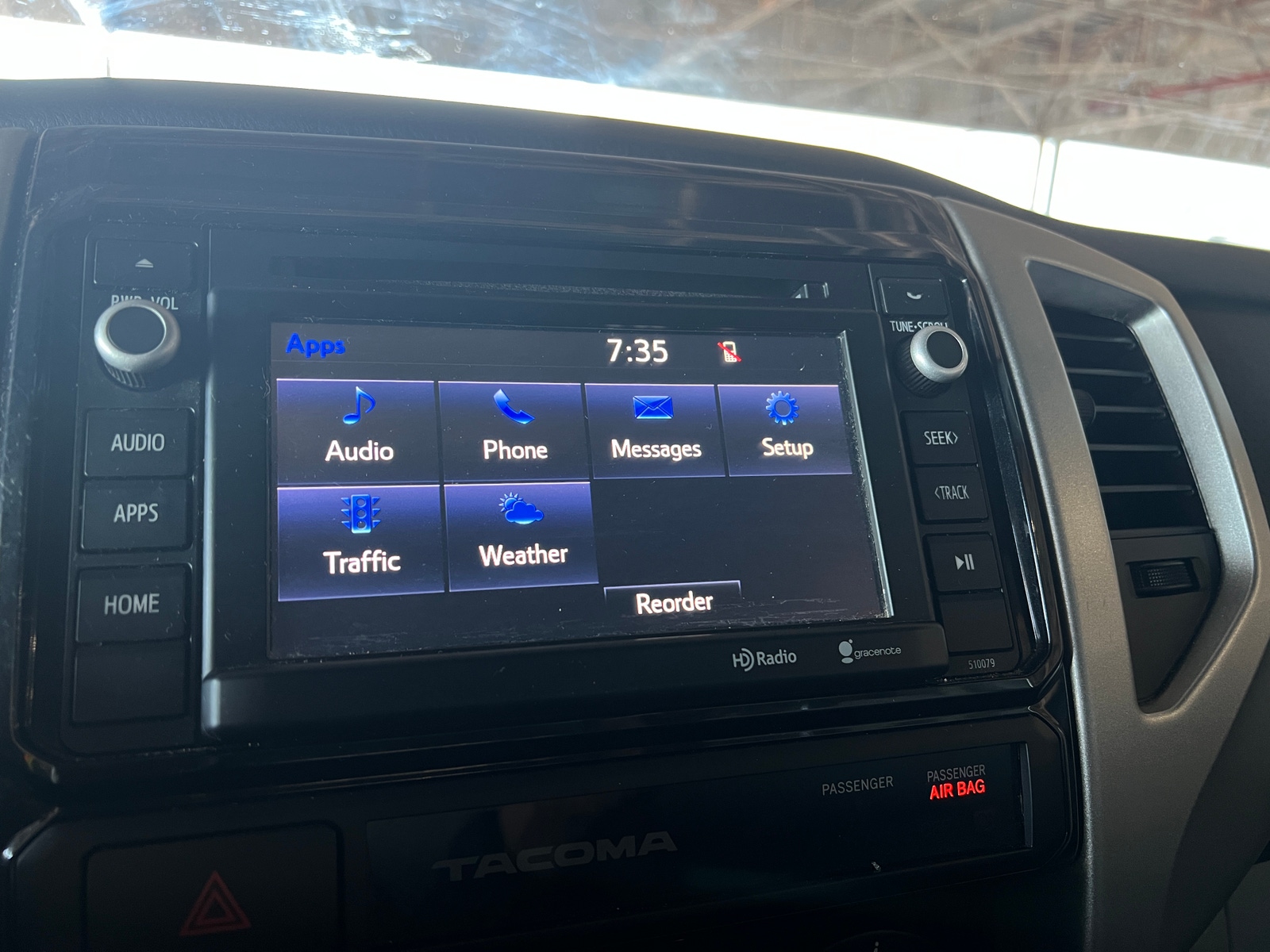 Thumbnail: 2015 Toyota Tacoma - 4