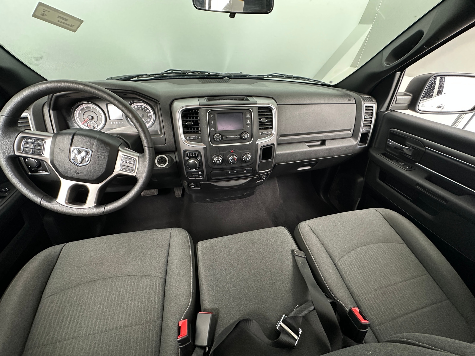 Thumbnail: 2022 RAM 1500 Classic - 3