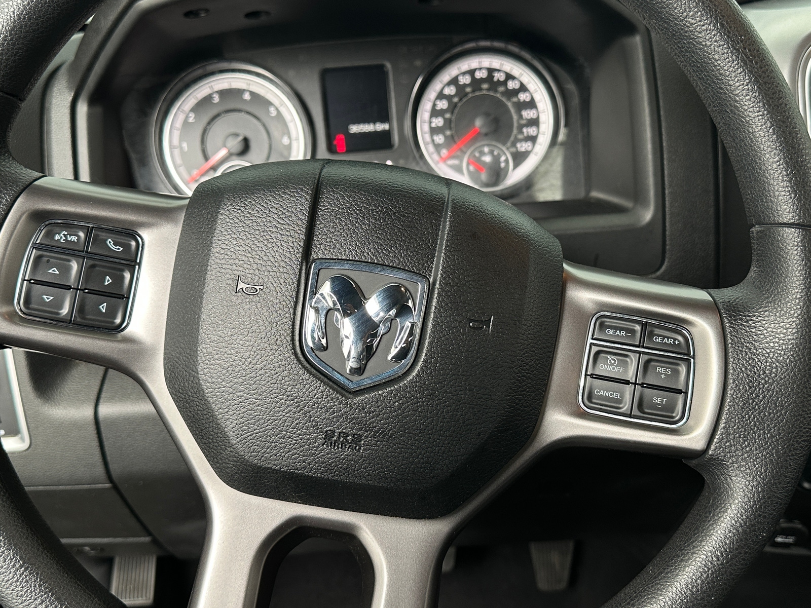 Thumbnail: 2022 RAM 1500 Classic - 5