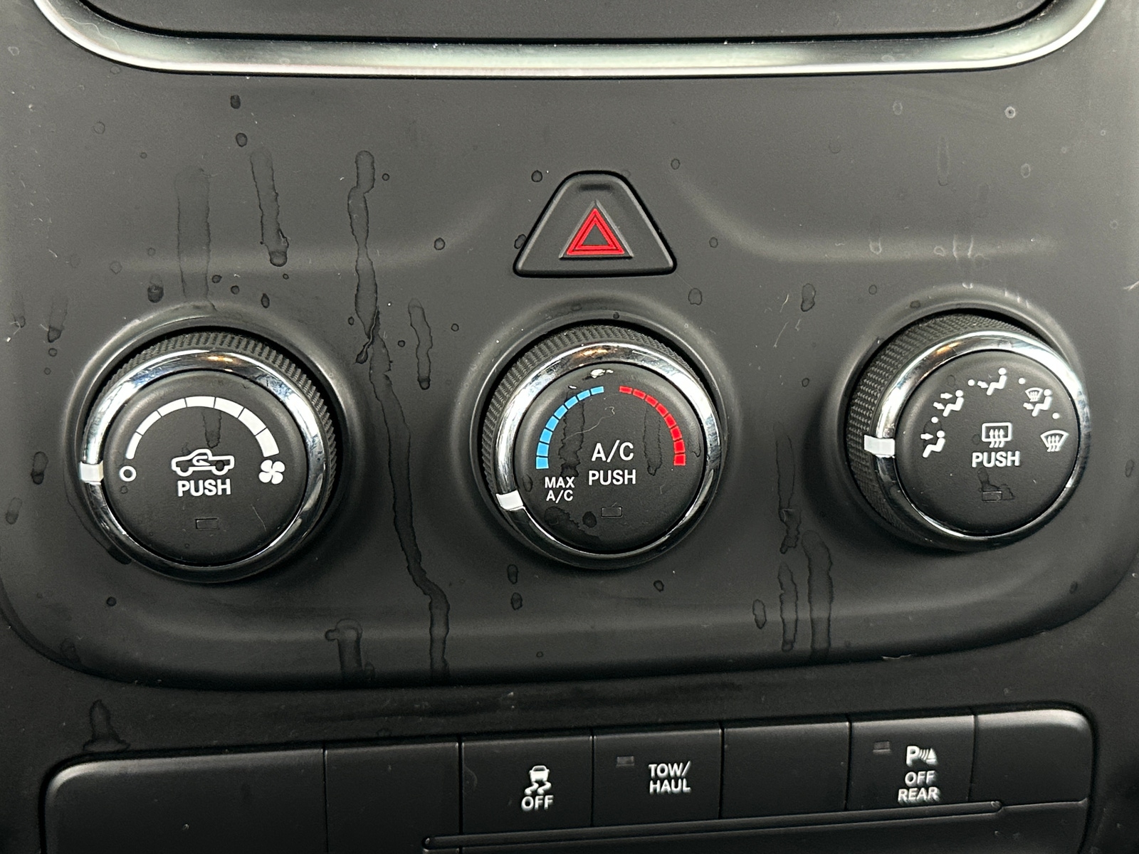Thumbnail: 2022 RAM 1500 Classic - 4