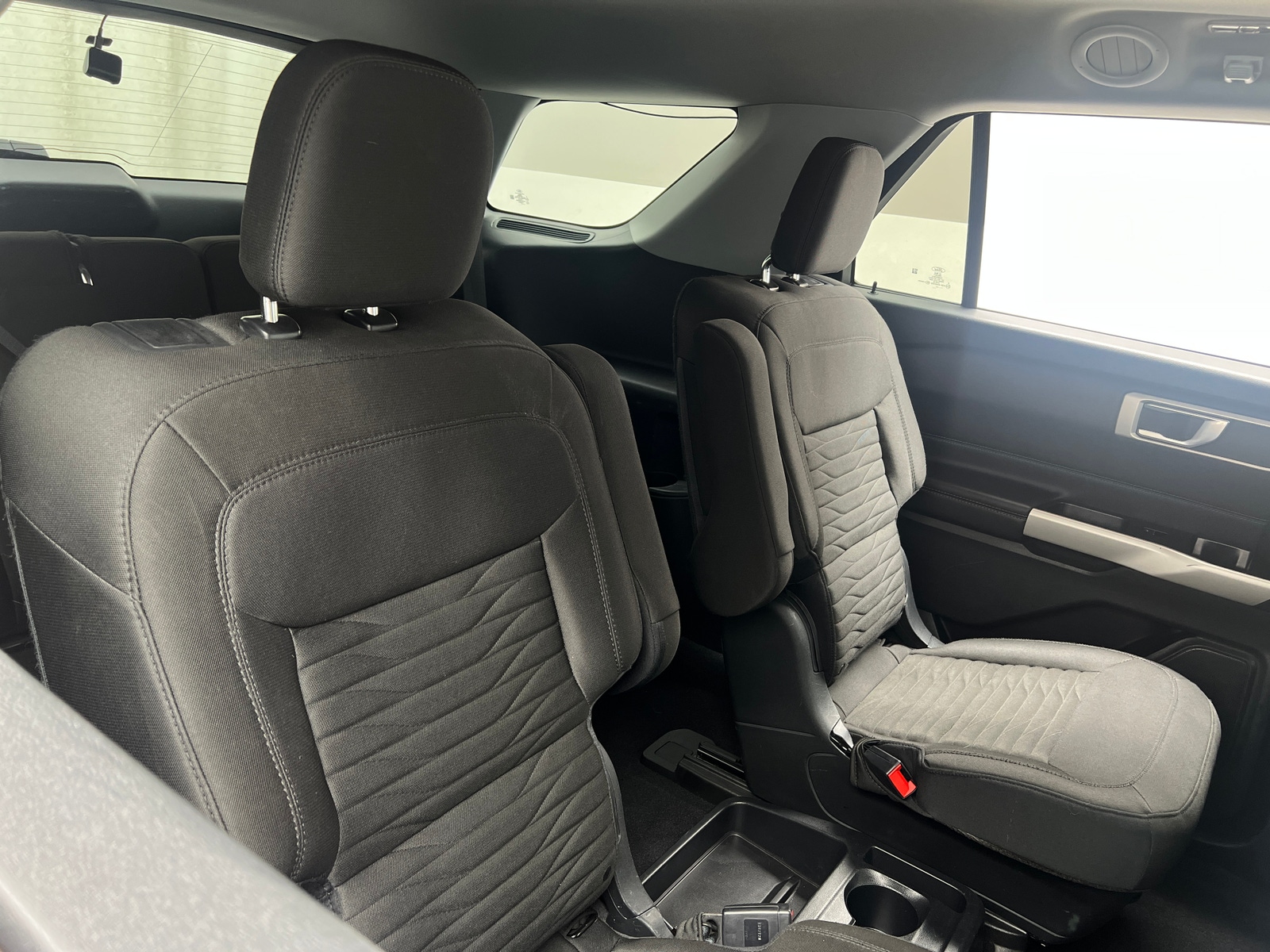 Thumbnail: 2021 Ford Explorer - 6