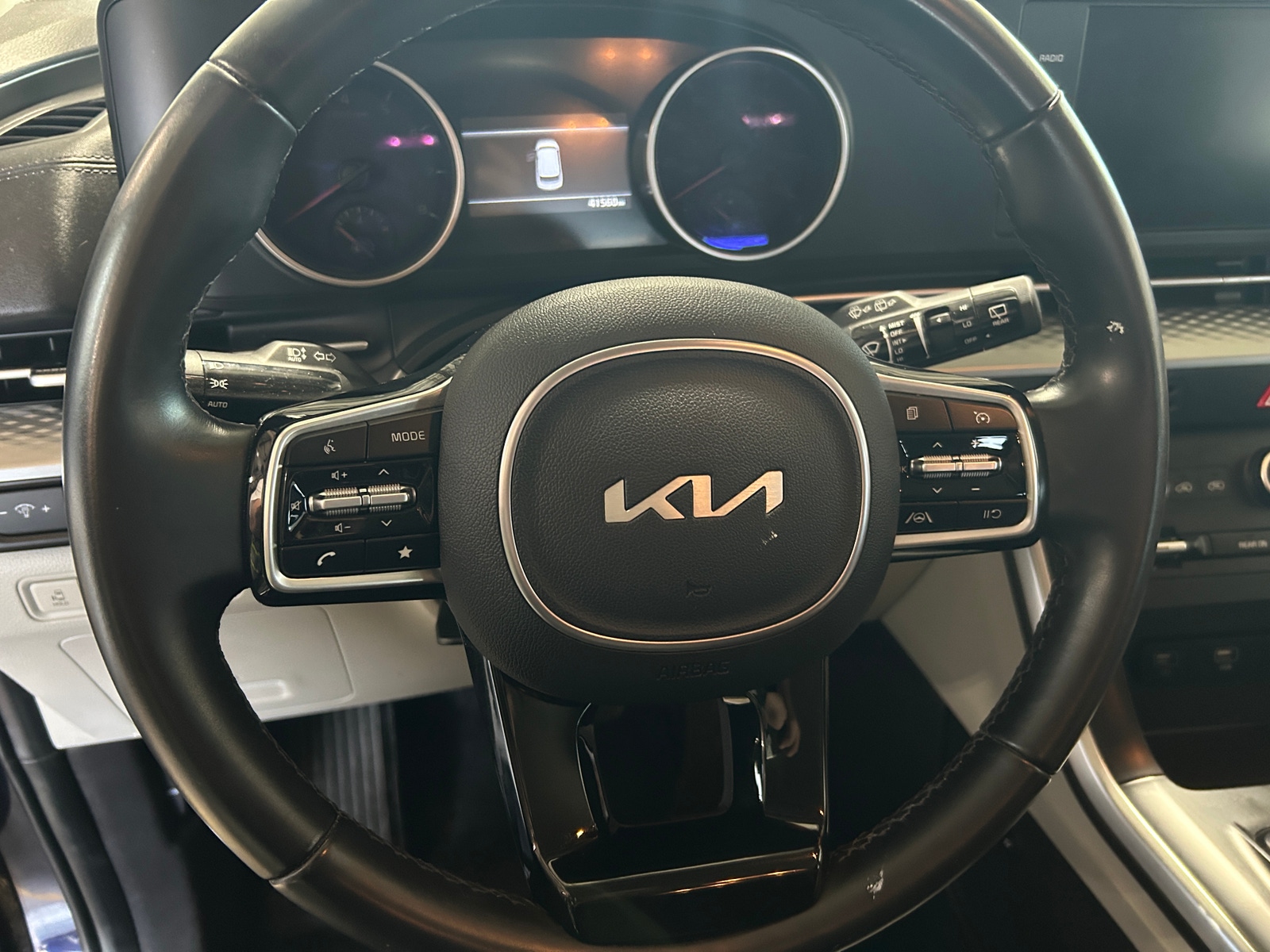 Thumbnail: 2022 Kia Carnival - 5