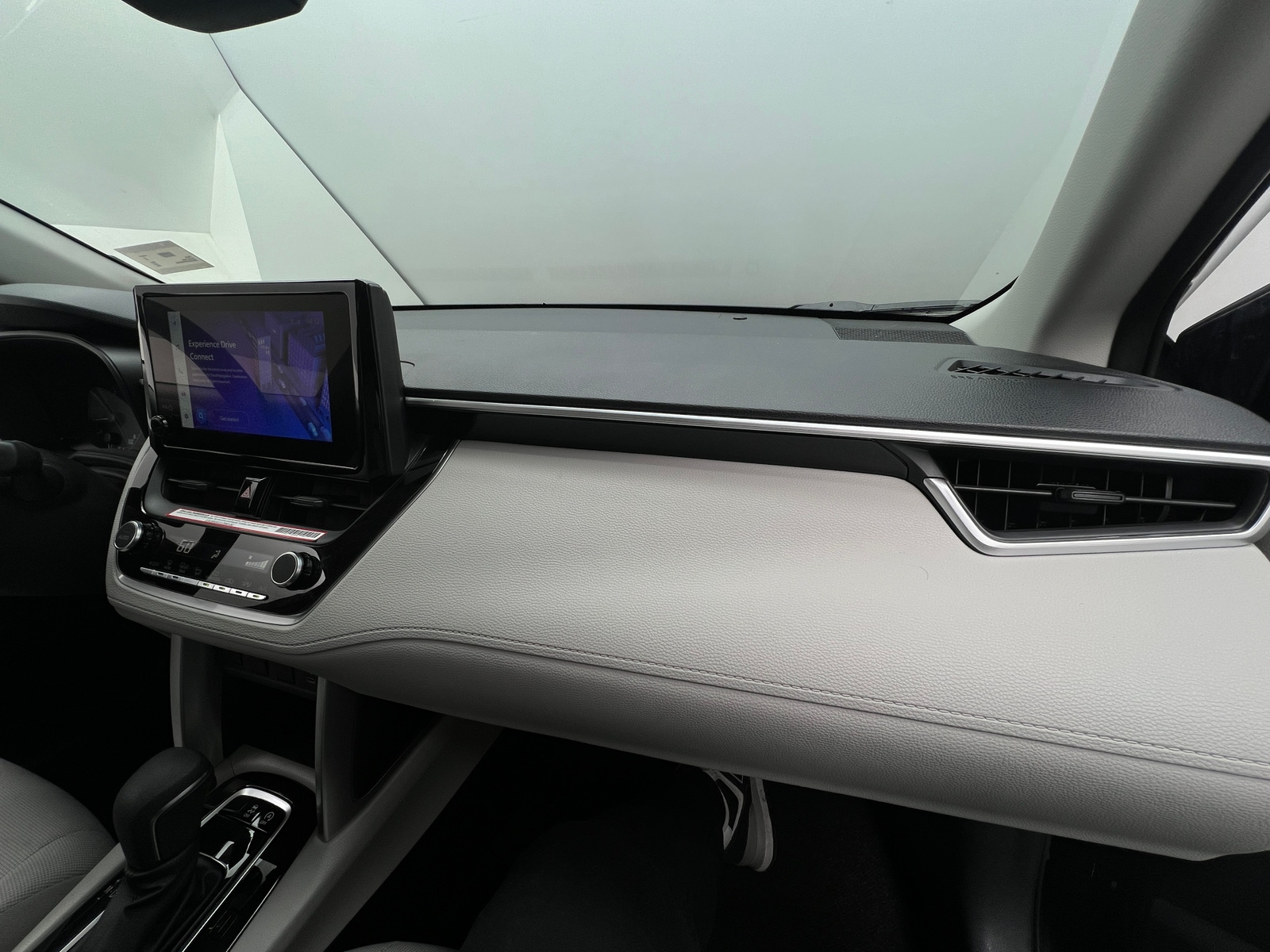Thumbnail: 2023 Toyota Corolla Cross - 3