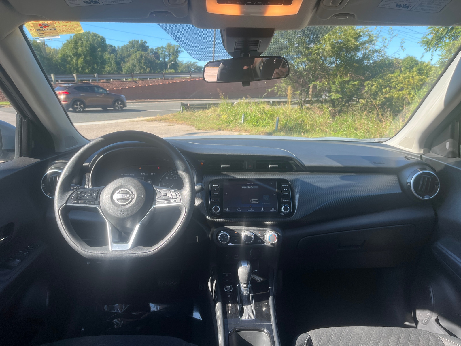 Thumbnail: 2024 Nissan Kicks - 3