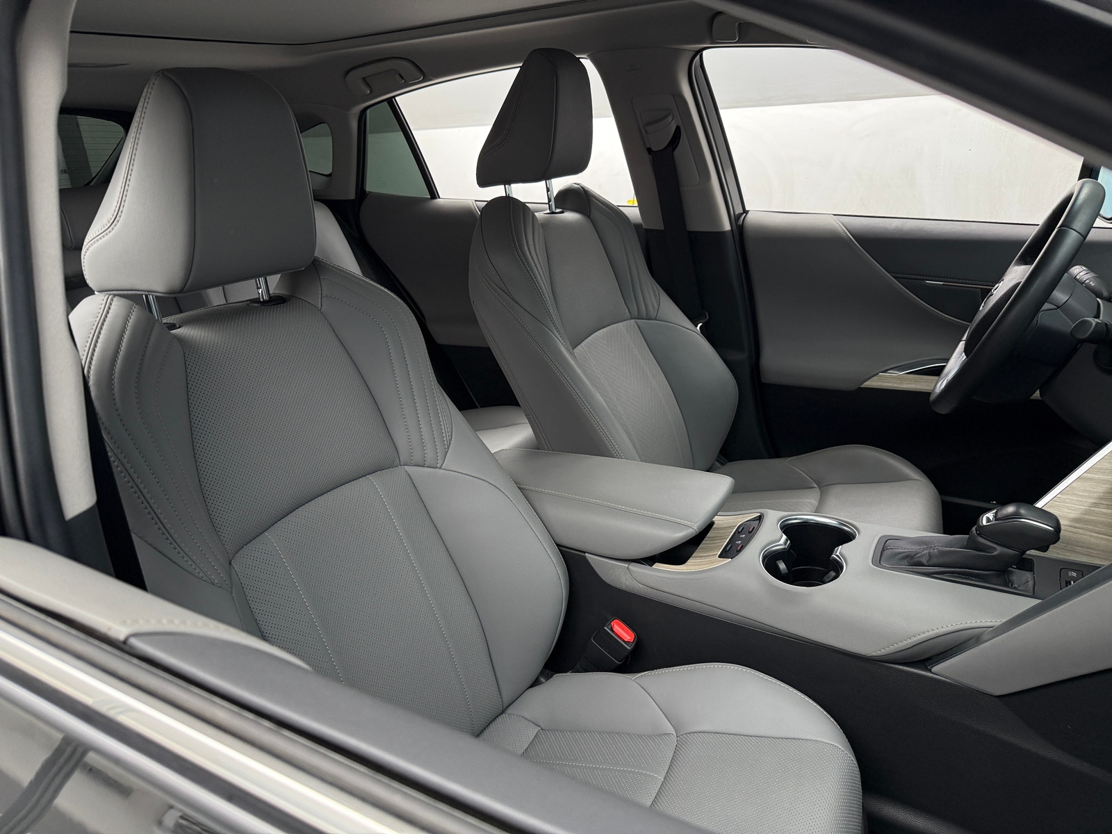 Thumbnail: 2023 Toyota Venza - 2