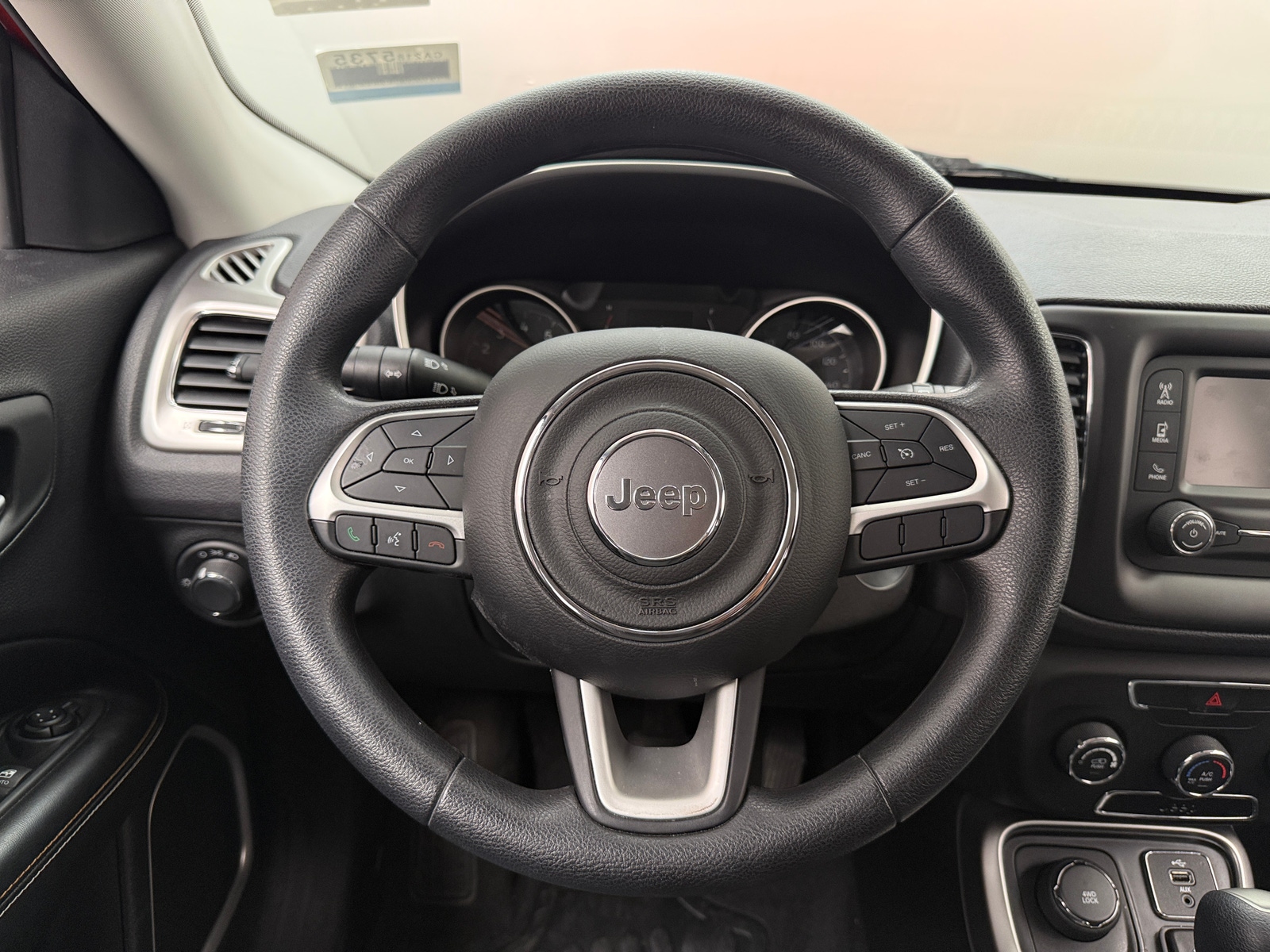 Thumbnail: 2017 Jeep Compass - 5