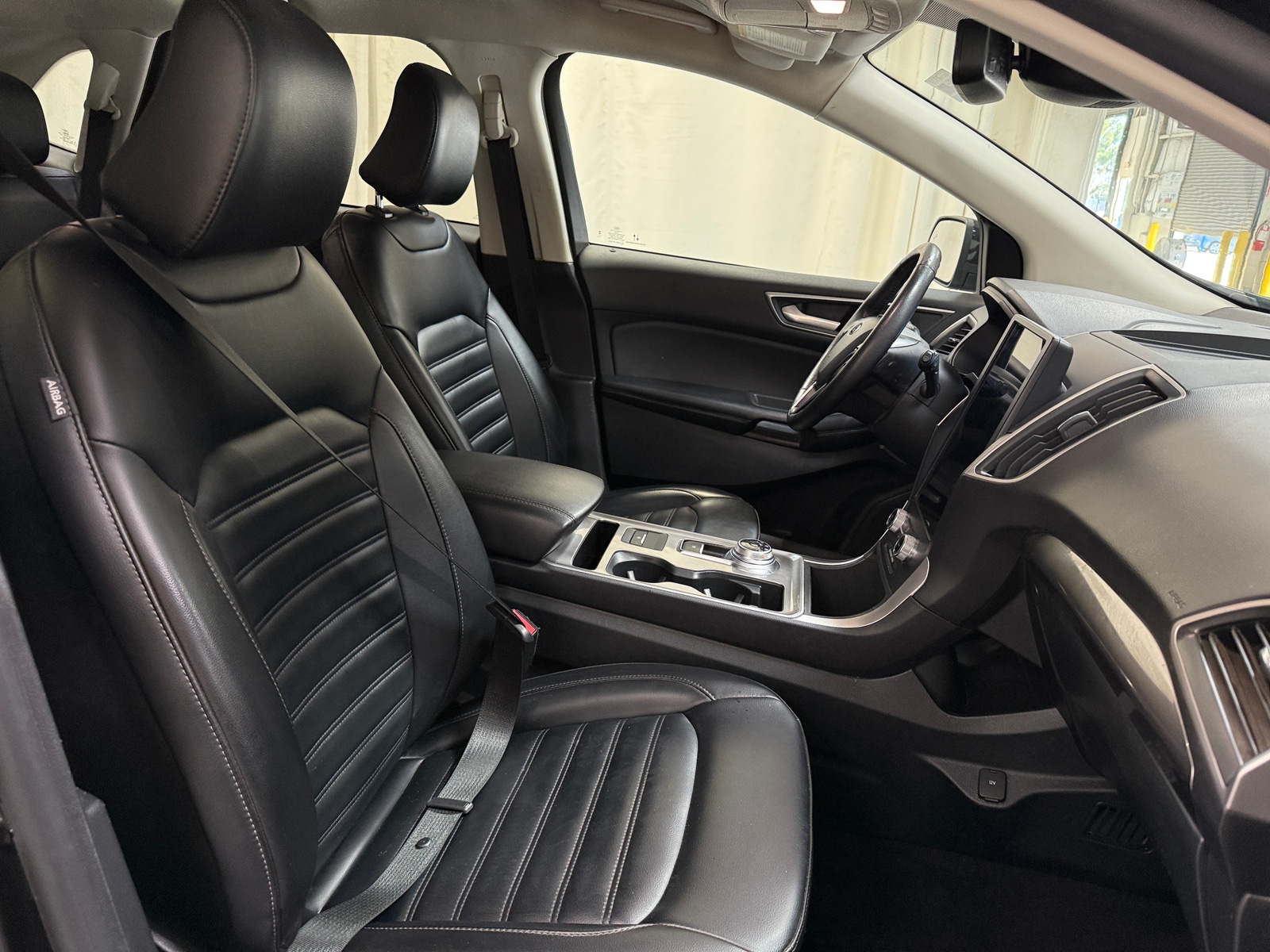 Thumbnail: 2023 Ford Edge - 2