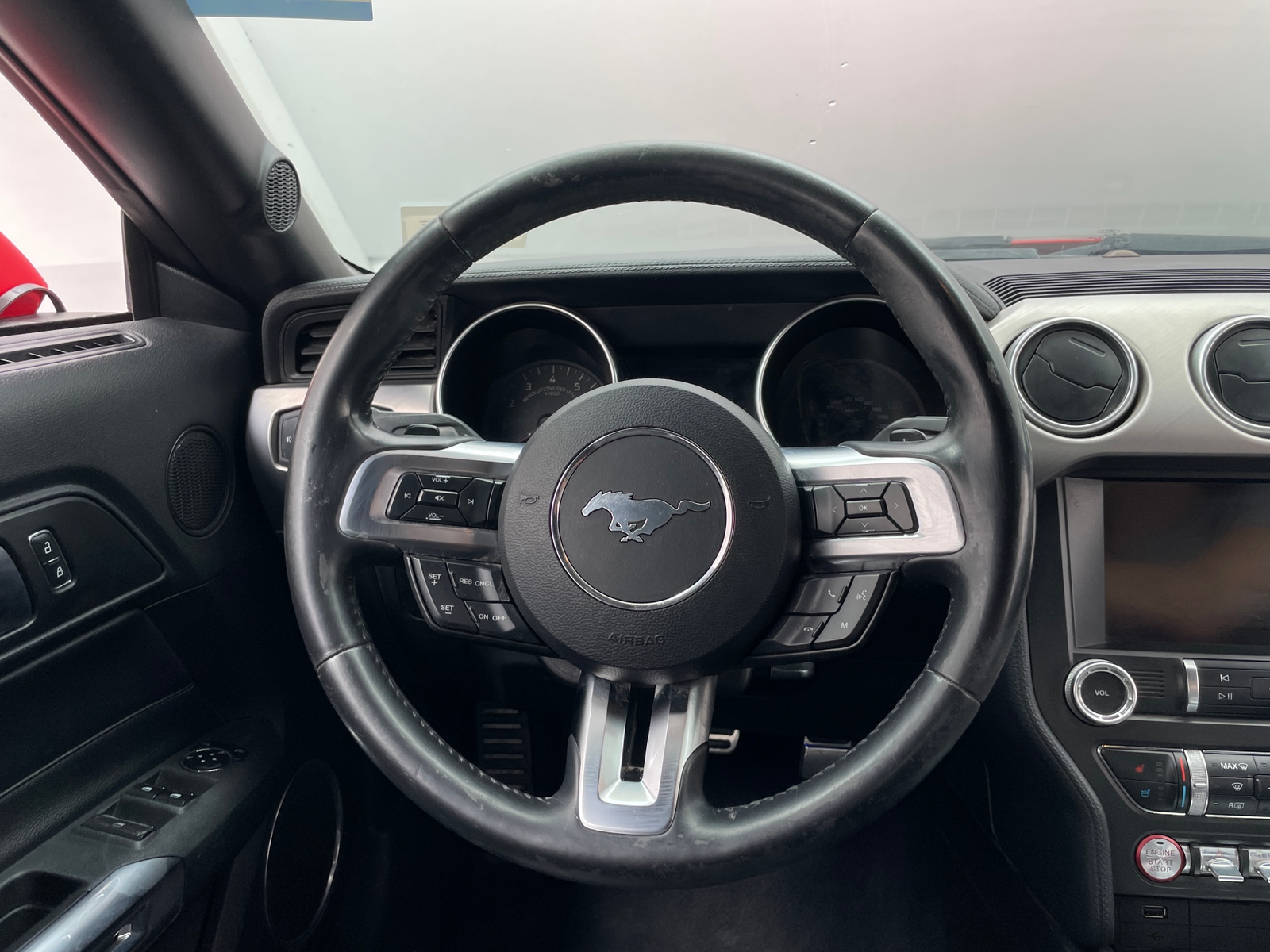 Thumbnail: 2019 Ford Mustang - 3