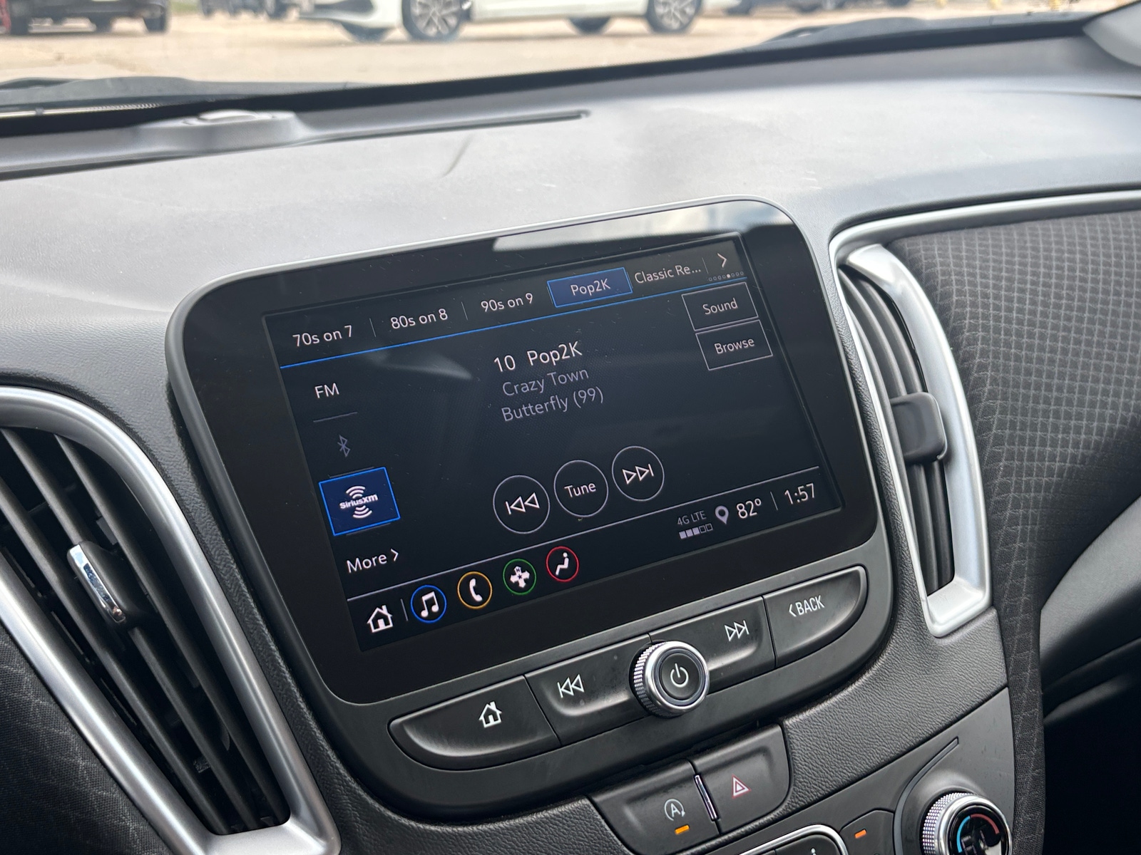 Thumbnail: 2024 Chevrolet Malibu - 4