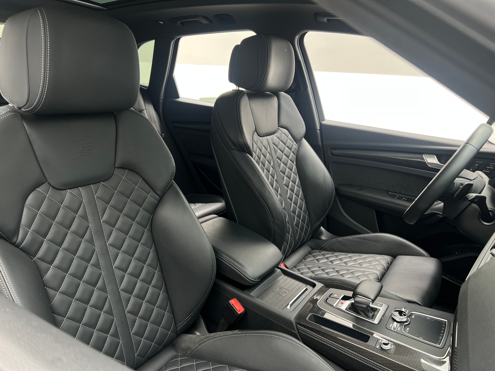 Thumbnail: 2020 Audi SQ5 - 2