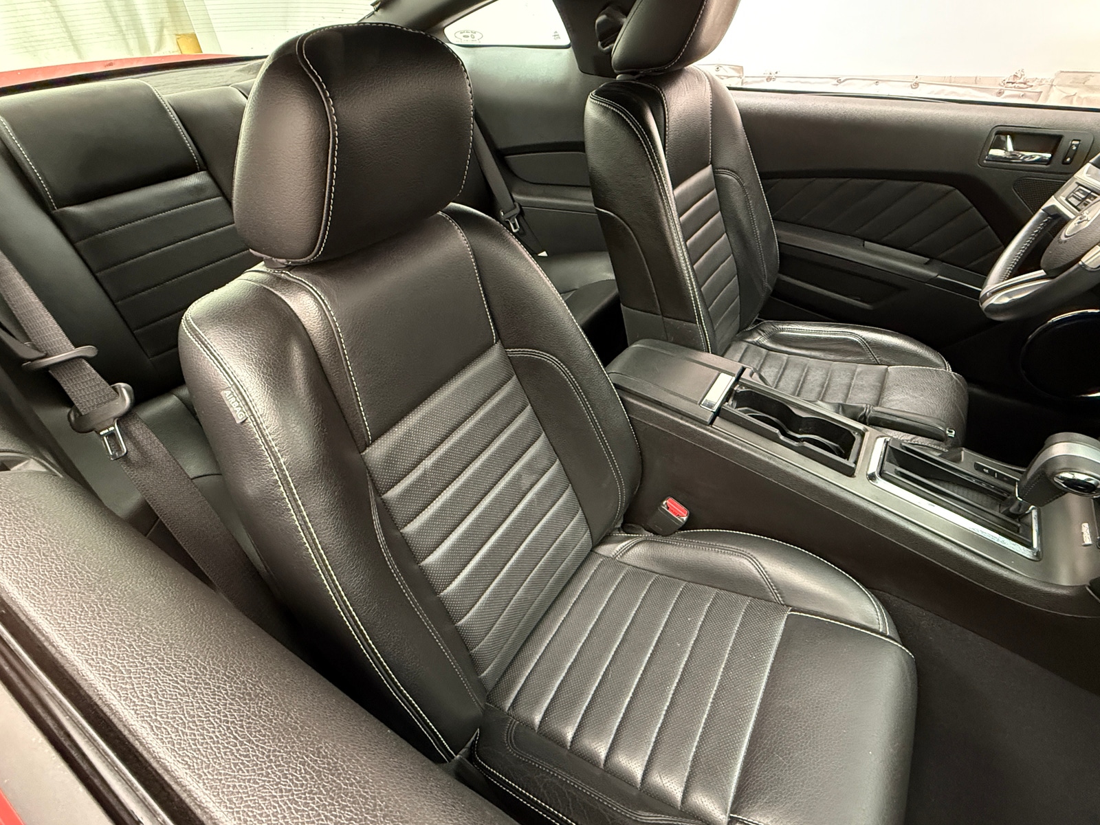 Thumbnail: 2010 Ford Mustang - 2