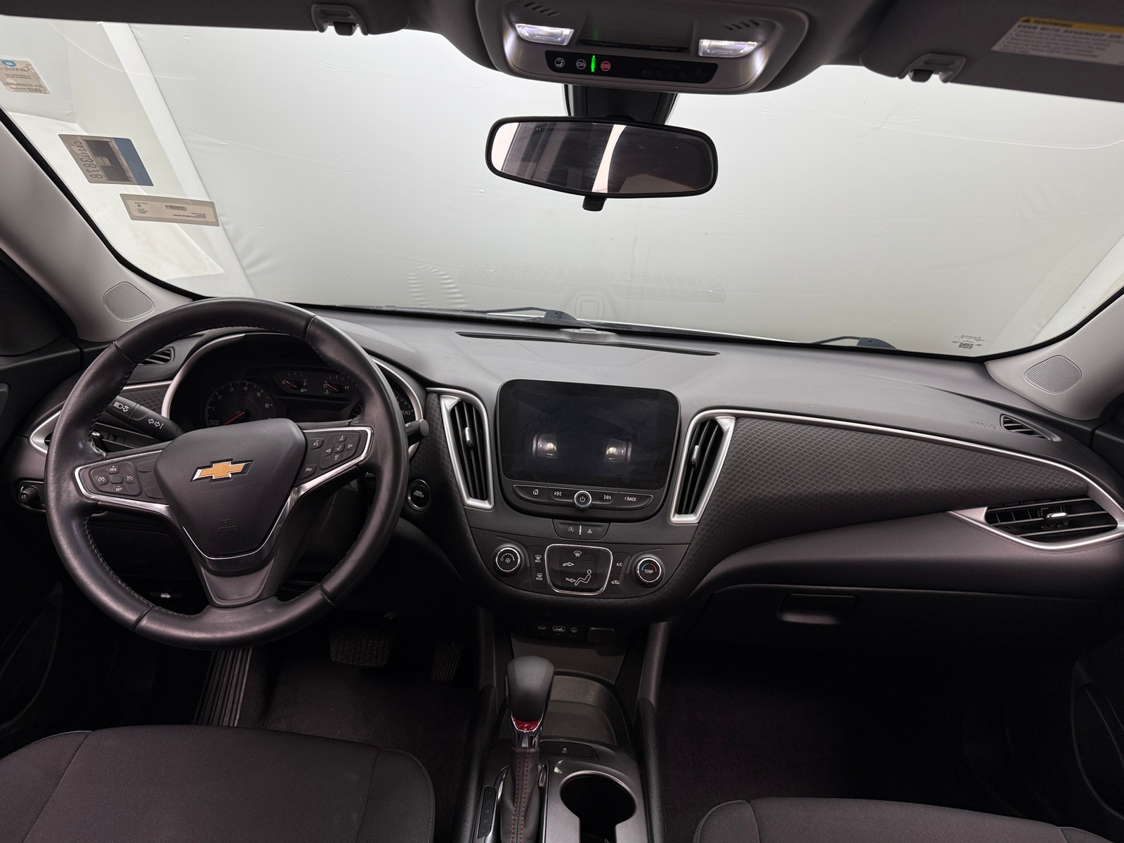 Thumbnail: 2021 Chevrolet Malibu - 3