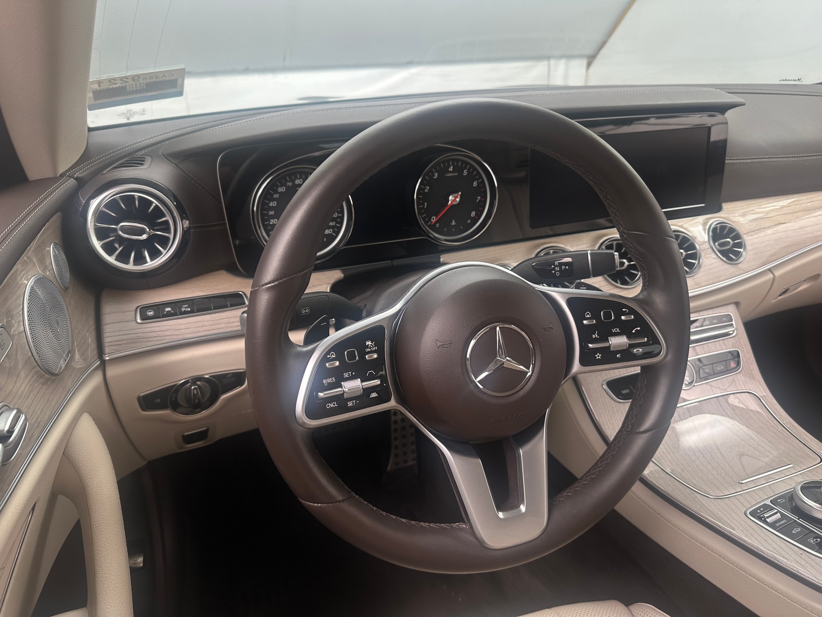 Thumbnail: 2019 Mercedes-Benz E-Class - 4