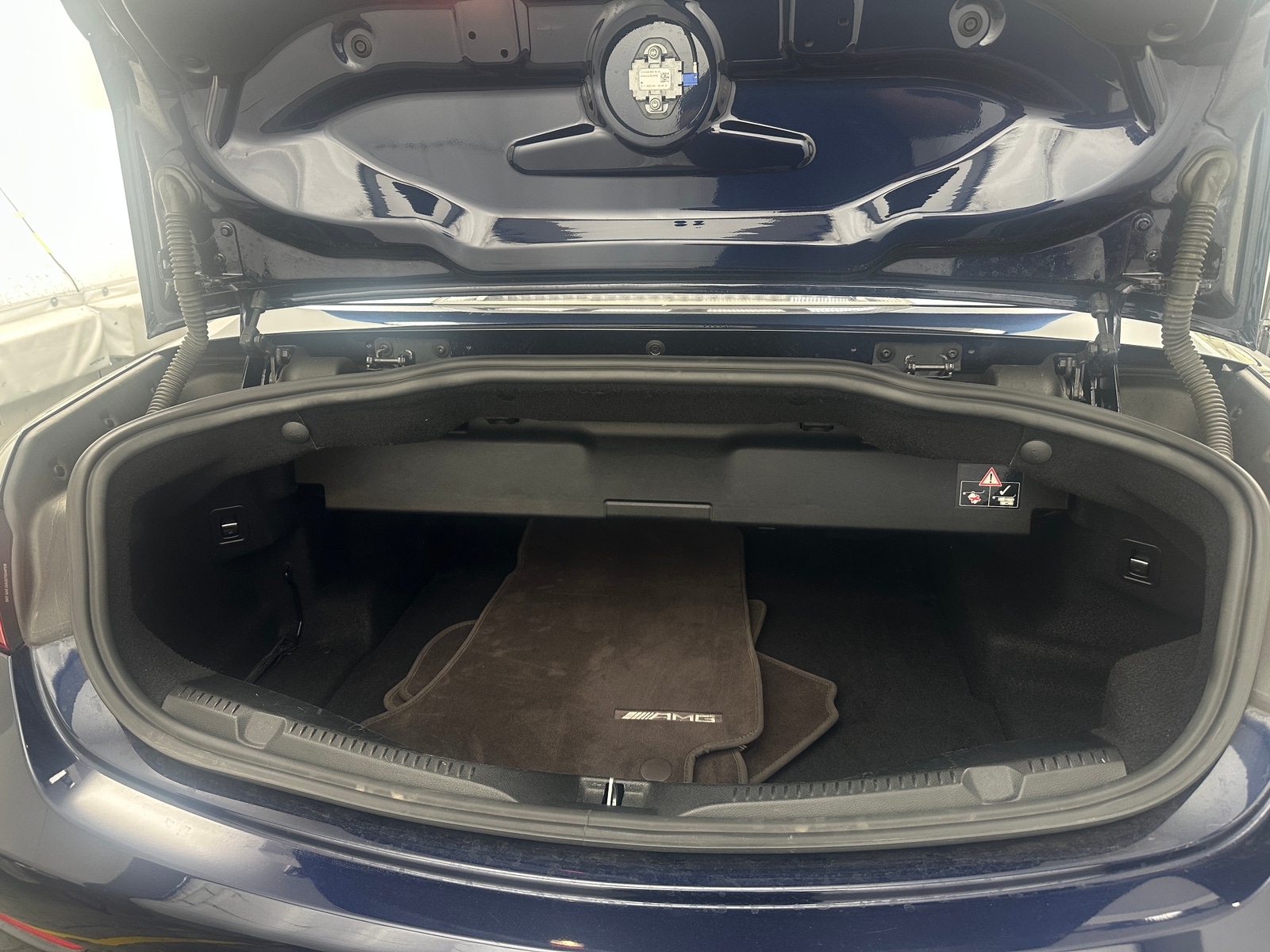 Thumbnail: 2019 Mercedes-Benz E-Class - 6
