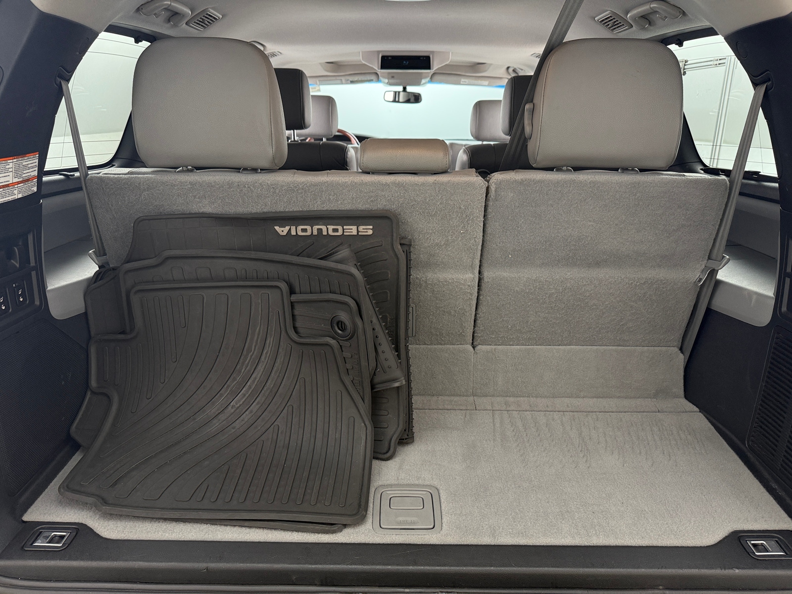 Thumbnail: 2016 Toyota Sequoia - 6