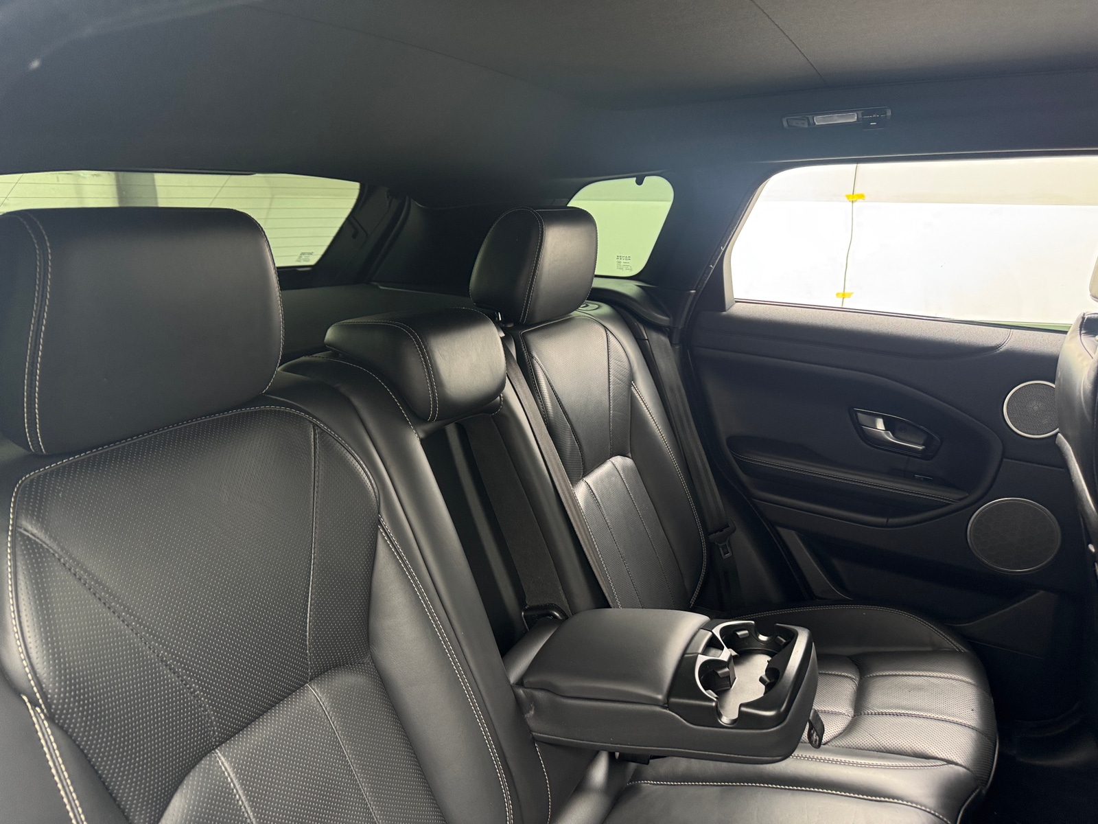 Thumbnail: 2016 Land Rover Range Rover Evoque - 5
