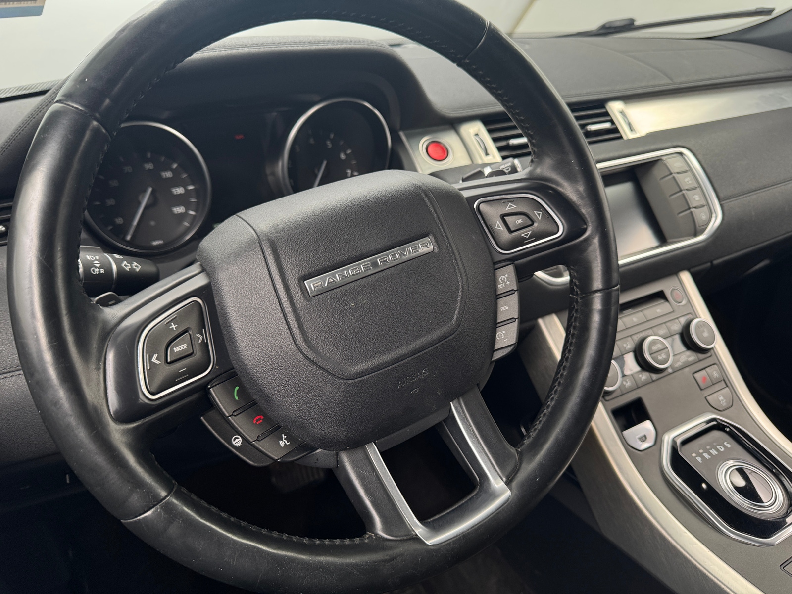 Thumbnail: 2016 Land Rover Range Rover Evoque - 4