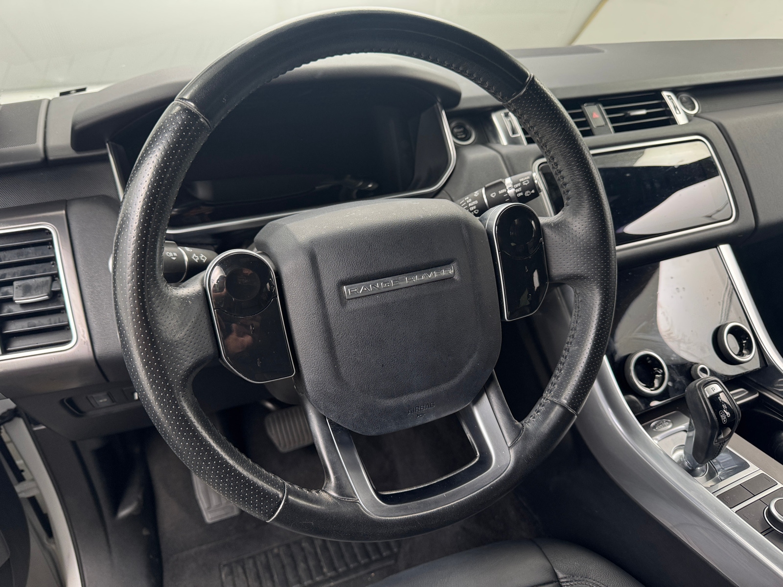 Thumbnail: 2018 Land Rover Range Rover Sport - 4