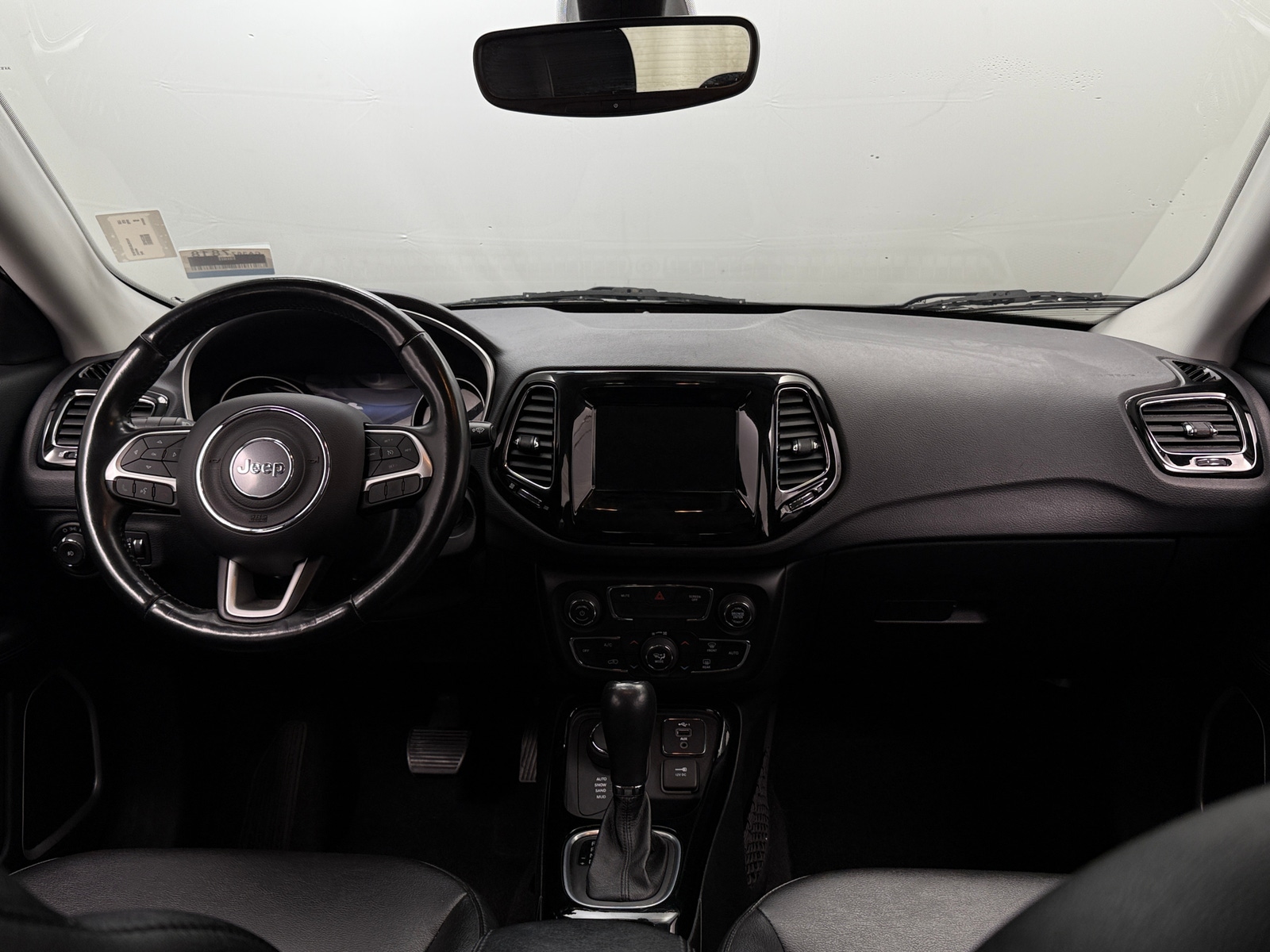 Thumbnail: 2021 Jeep Compass - 3