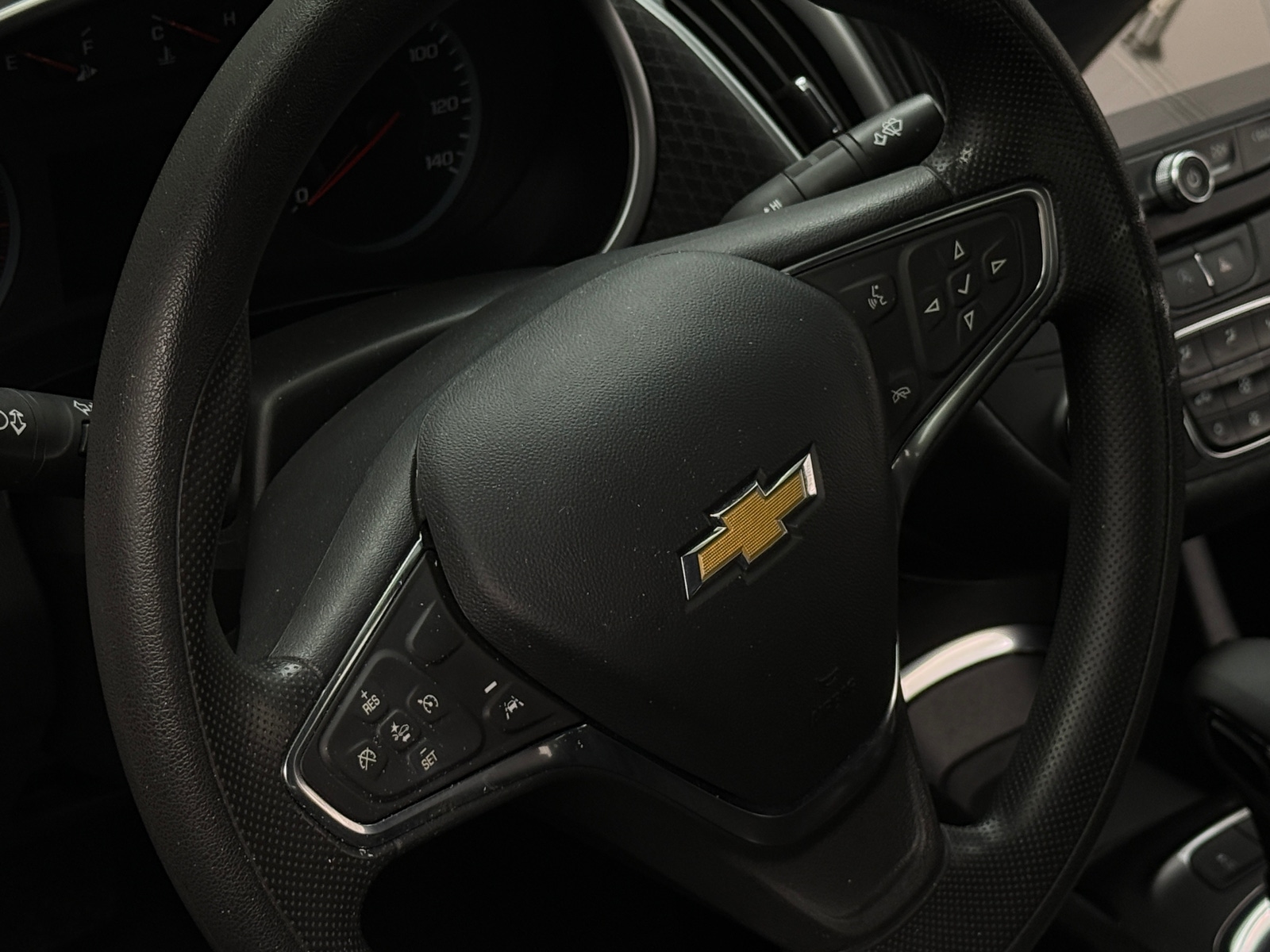 Thumbnail: 2024 Chevrolet Malibu - 5
