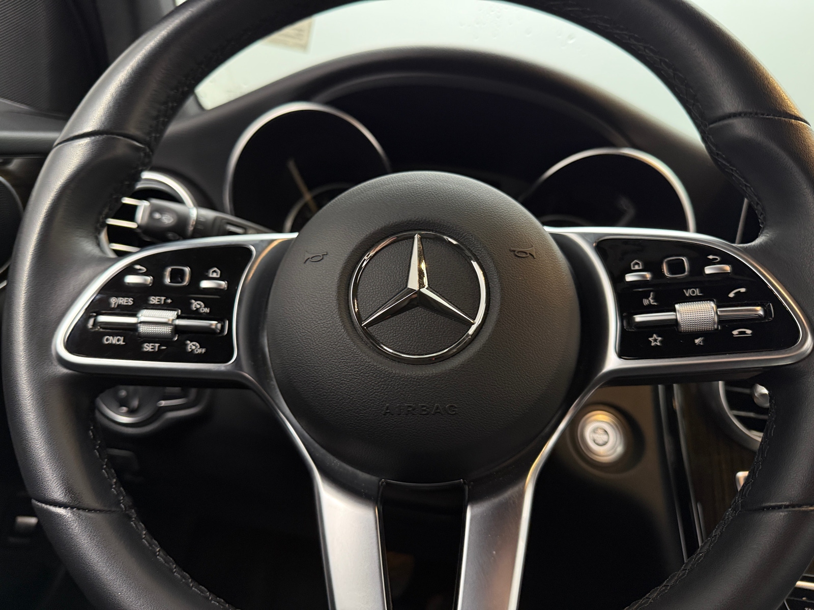 Thumbnail: 2020 Mercedes-Benz GLC - 4