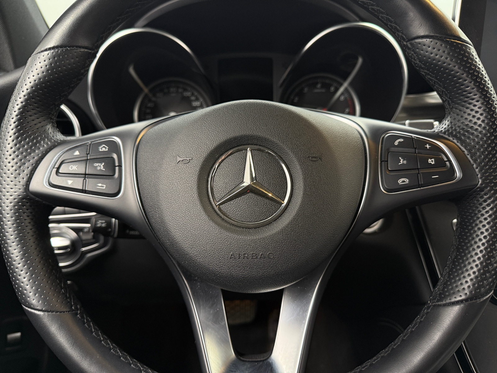 Thumbnail: 2019 Mercedes-Benz GLC - 4