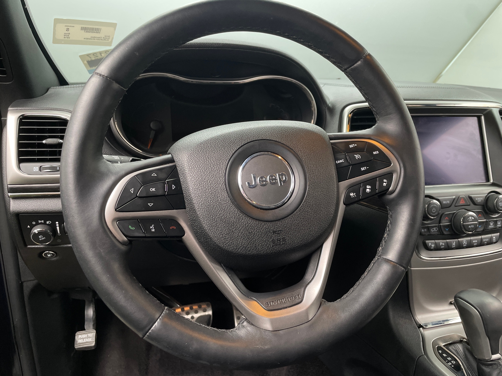 Thumbnail: 2018 Jeep Grand Cherokee - 4