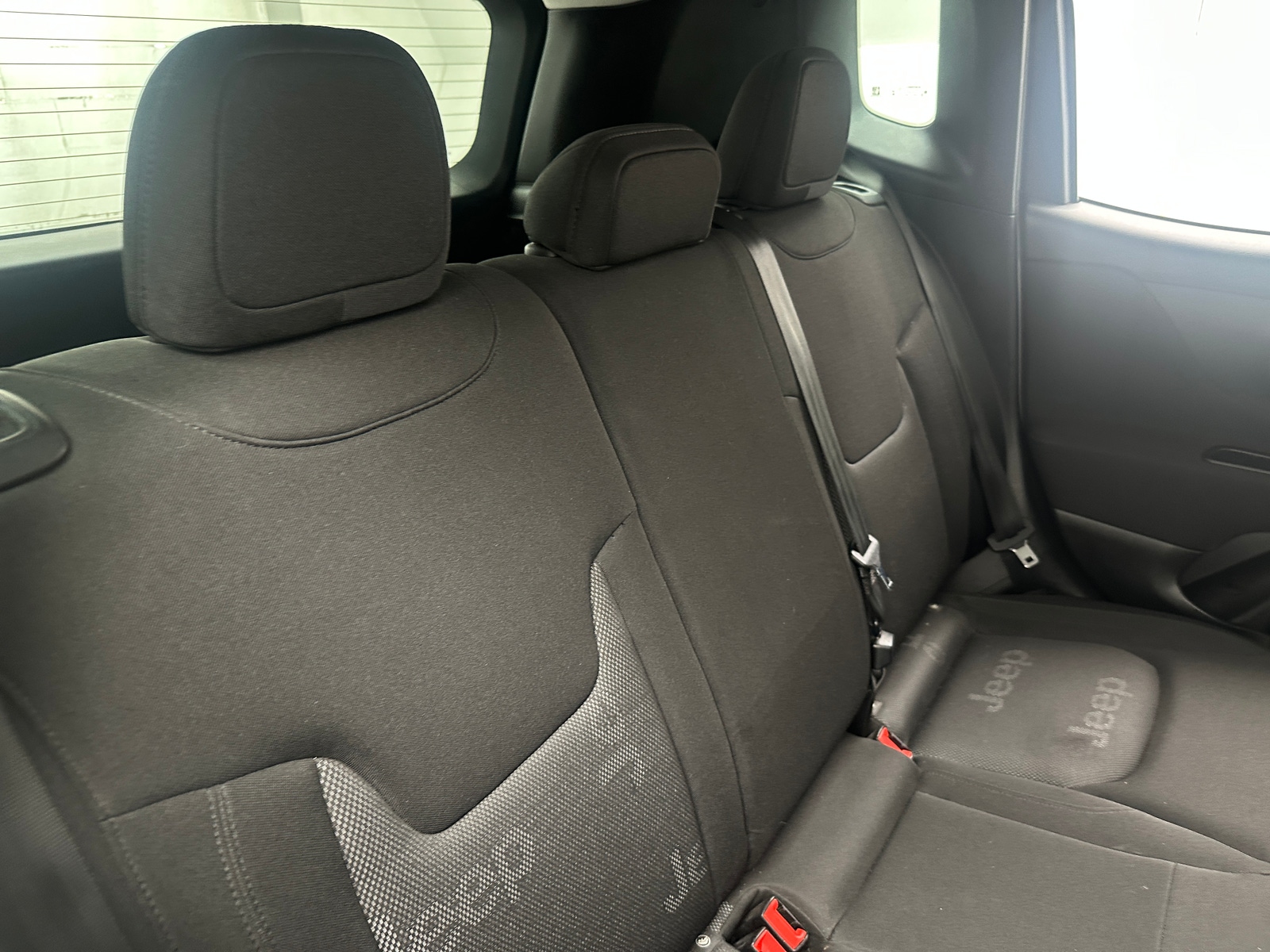 Thumbnail: 2015 Jeep Renegade - 6