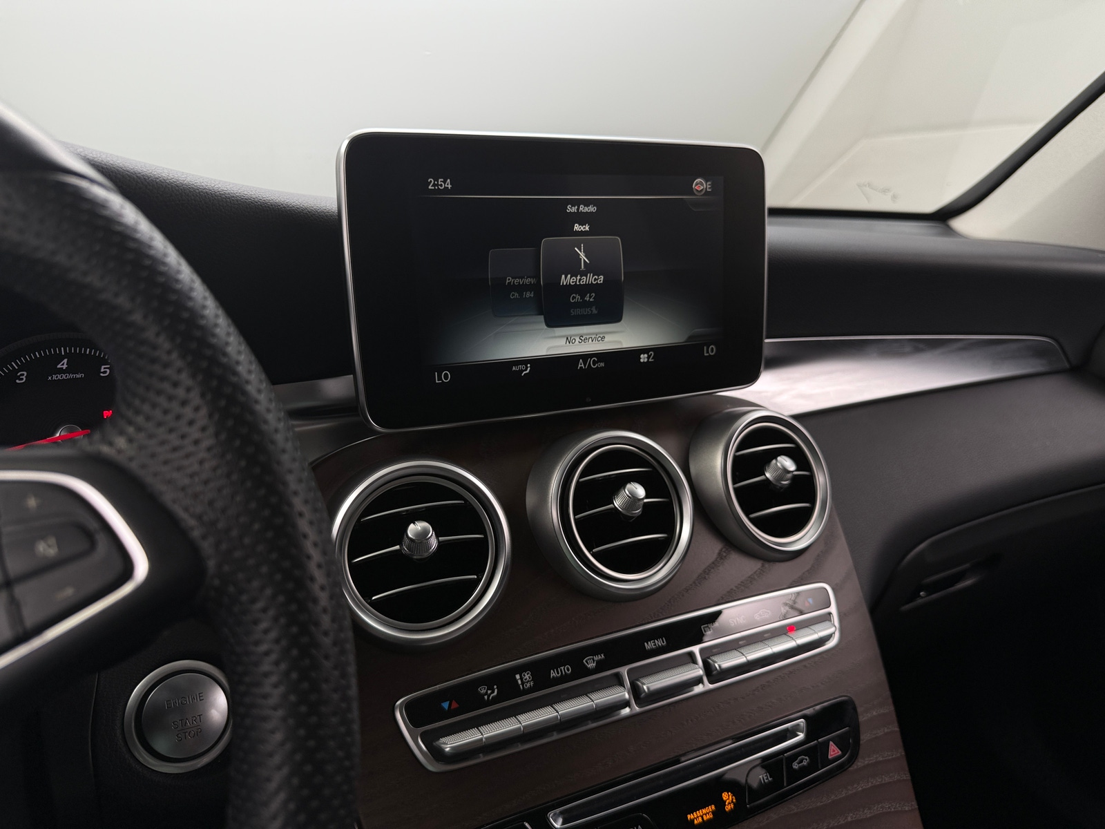 Thumbnail: 2019 Mercedes-Benz GLC - 3