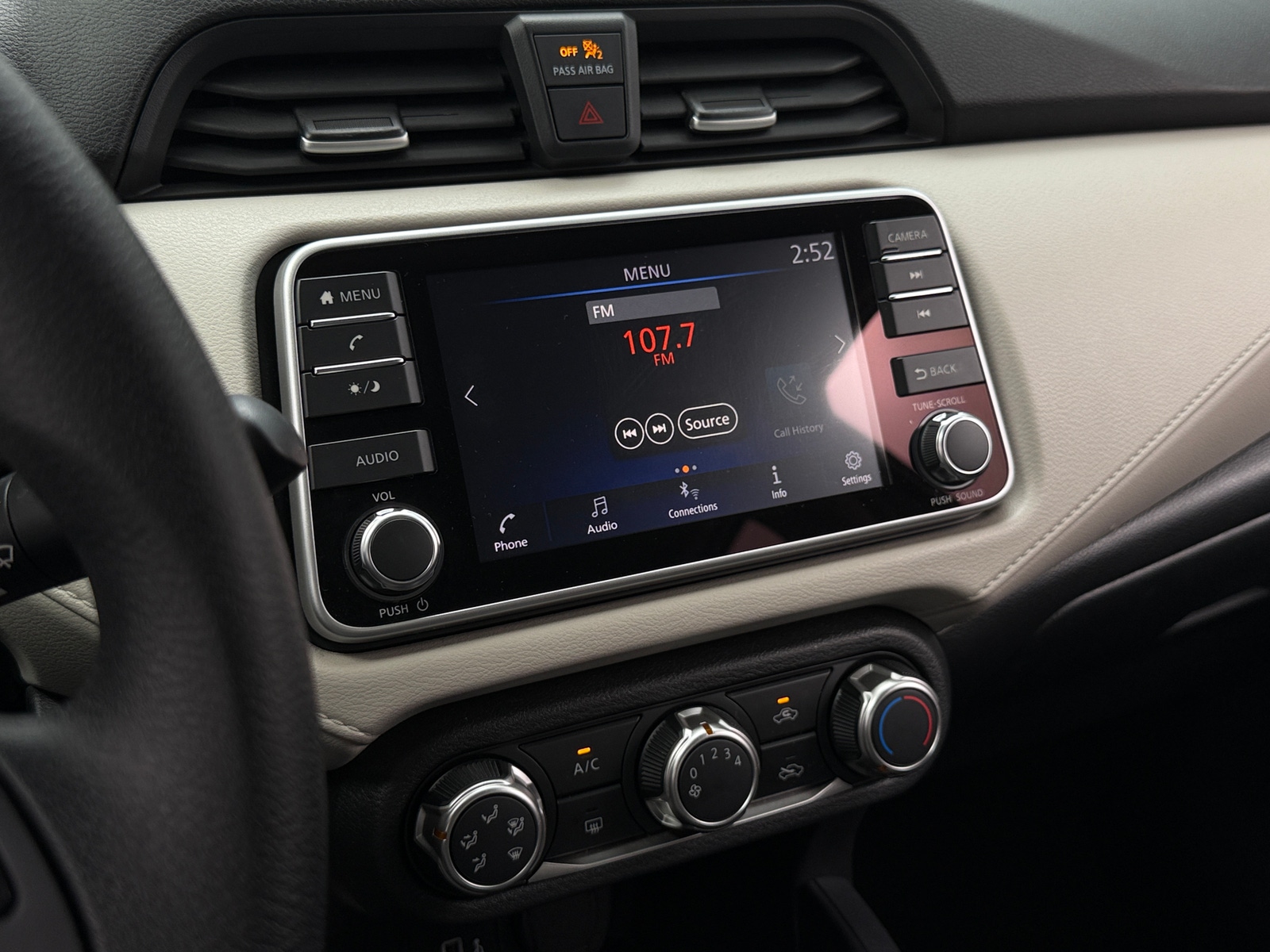 Thumbnail: 2021 Nissan Versa - 4