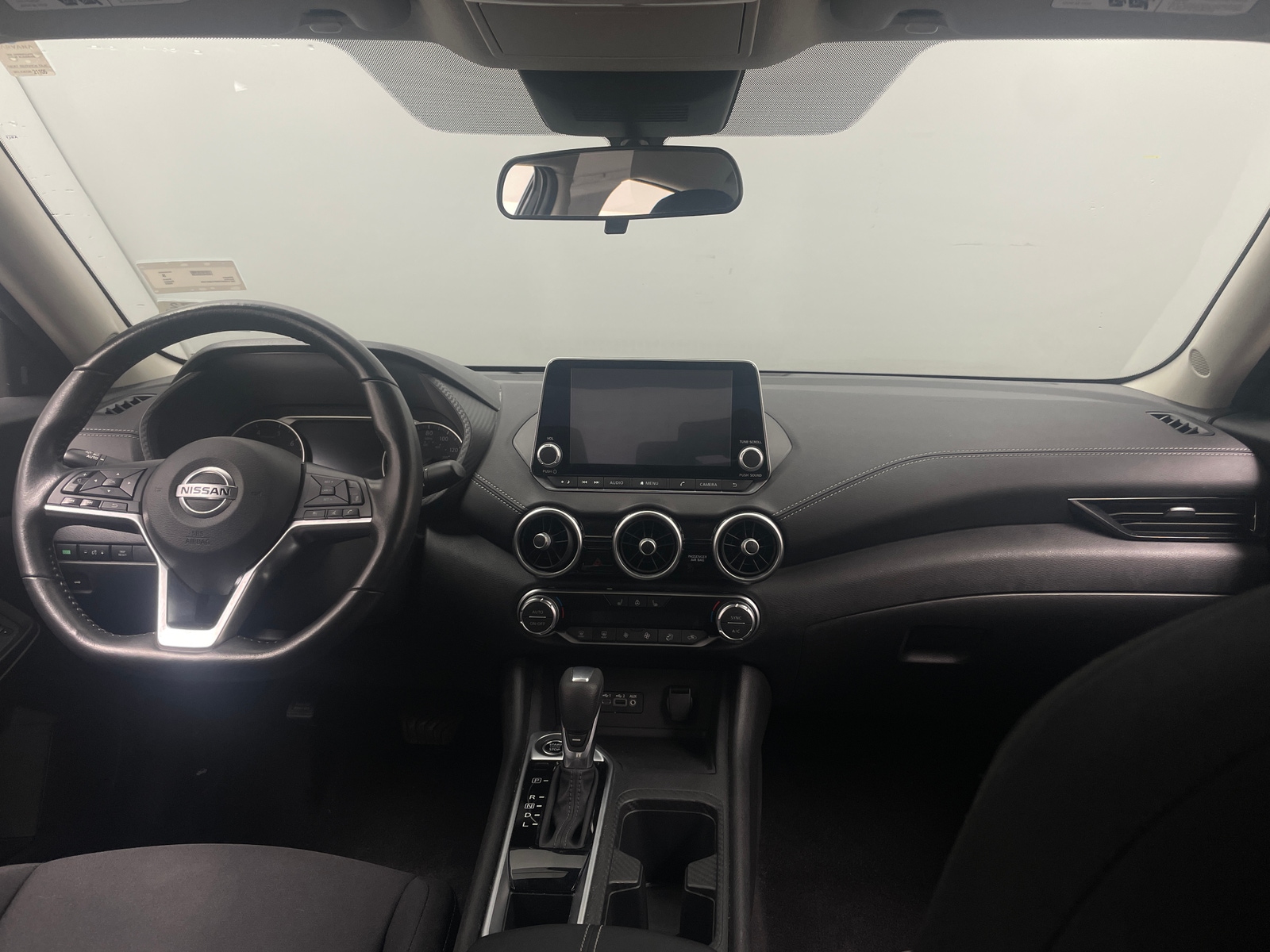 Thumbnail: 2023 Nissan Sentra - 3