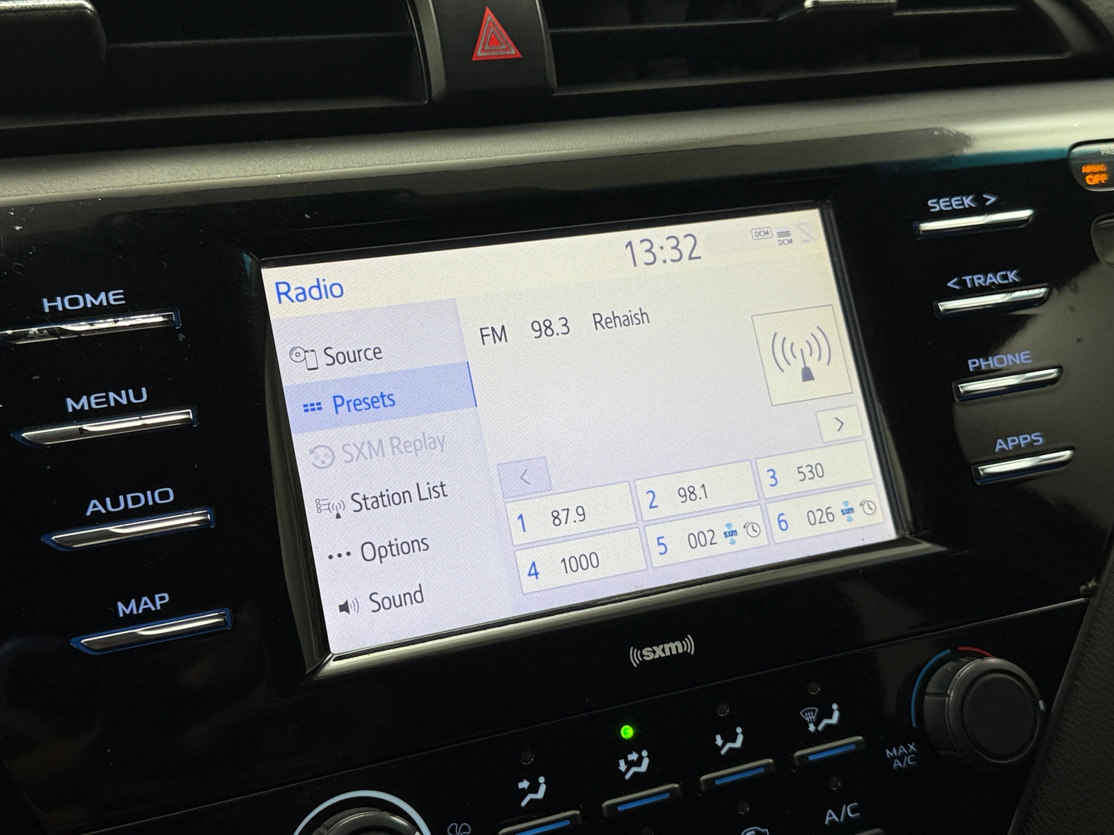 Thumbnail: 2020 Toyota Camry - 4