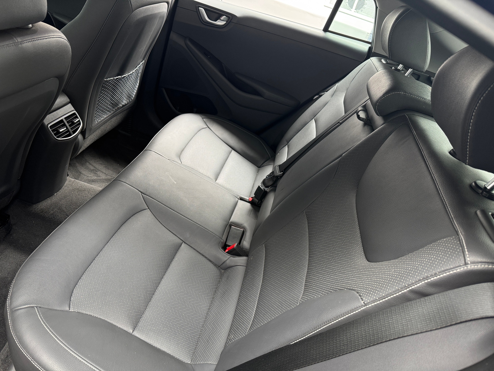 Thumbnail: 2019 Hyundai Ioniq - 5