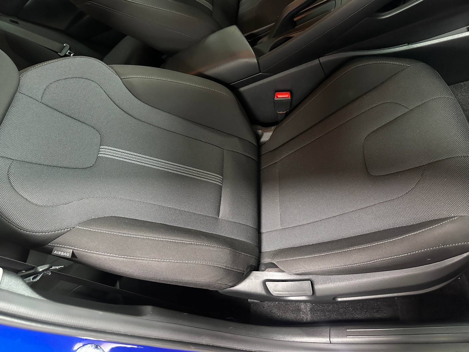 Thumbnail: 2024 Hyundai Elantra - 2