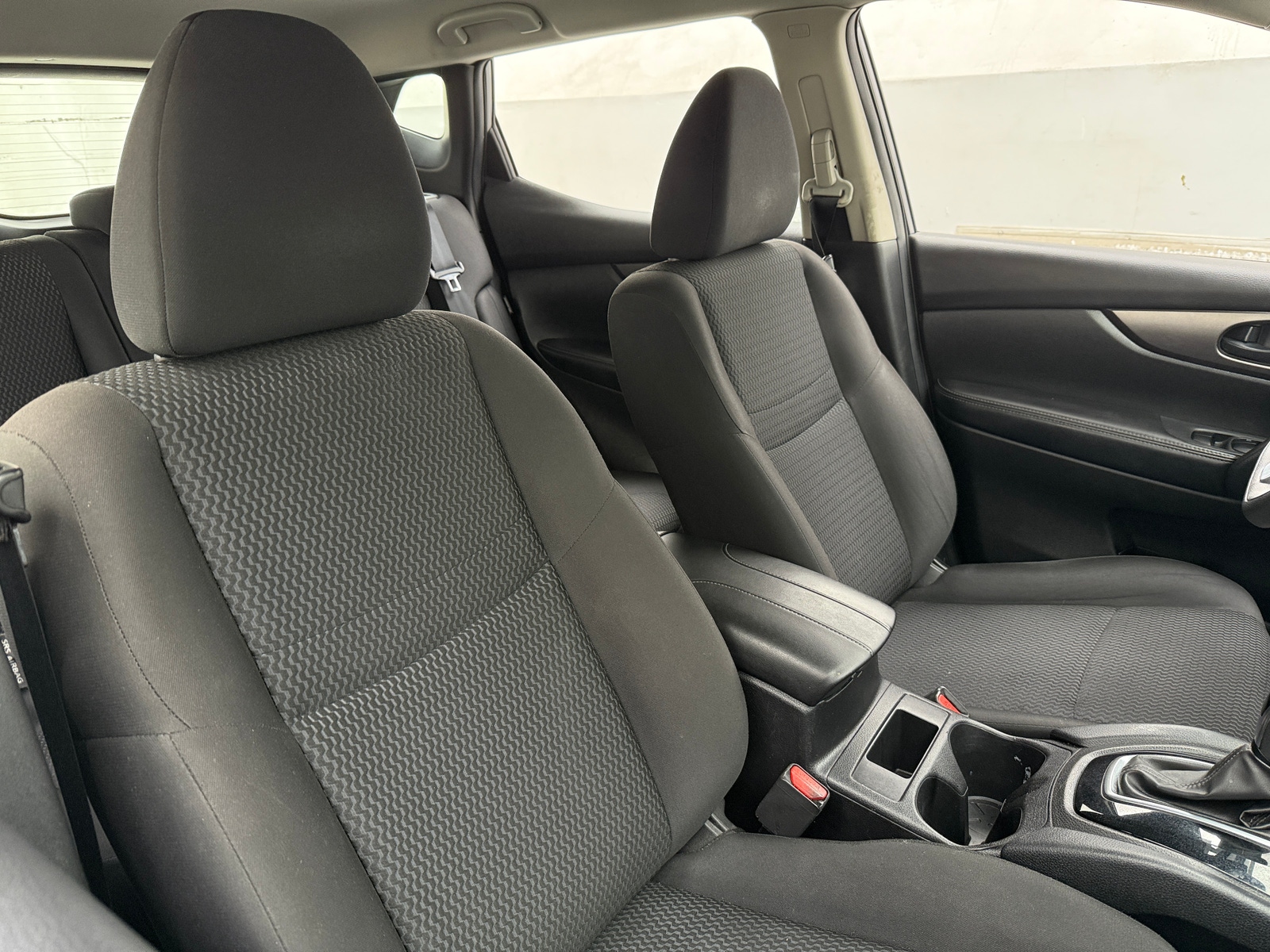 Thumbnail: 2020 Nissan Rogue Sport - 2