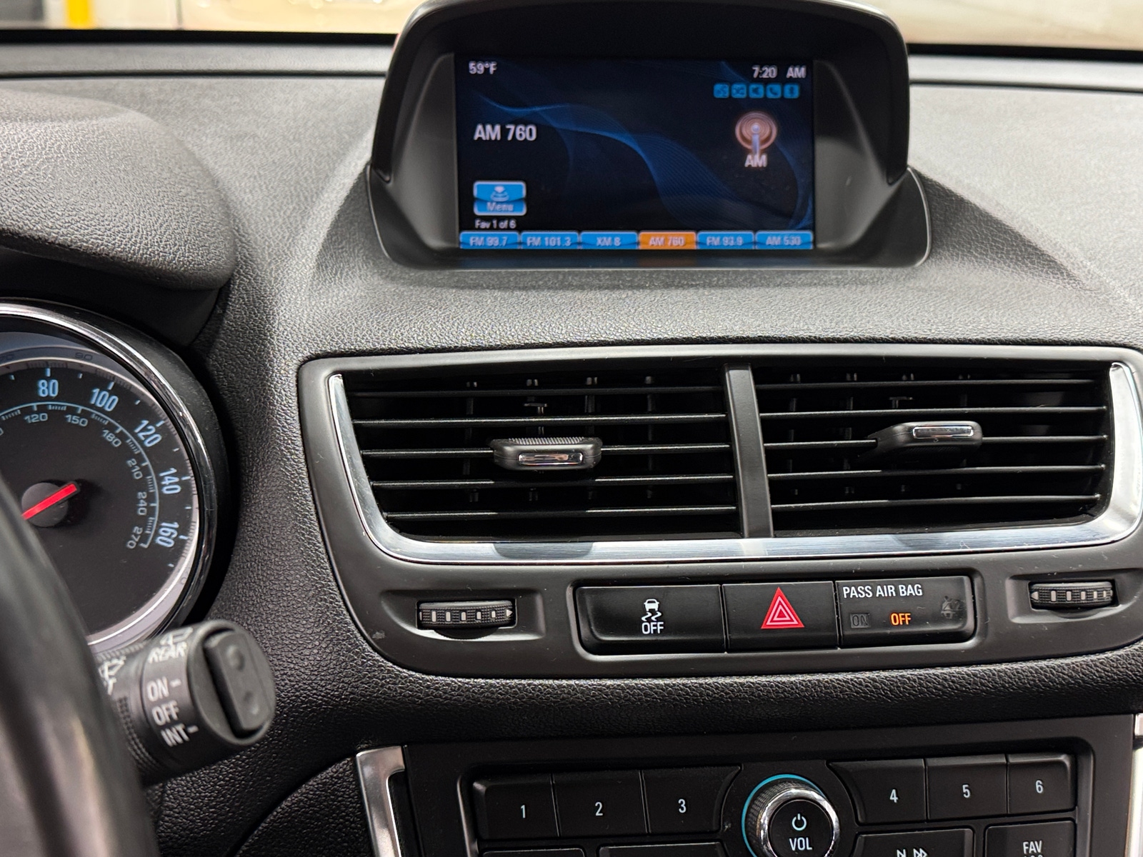 Thumbnail: 2016 Buick Encore - 4