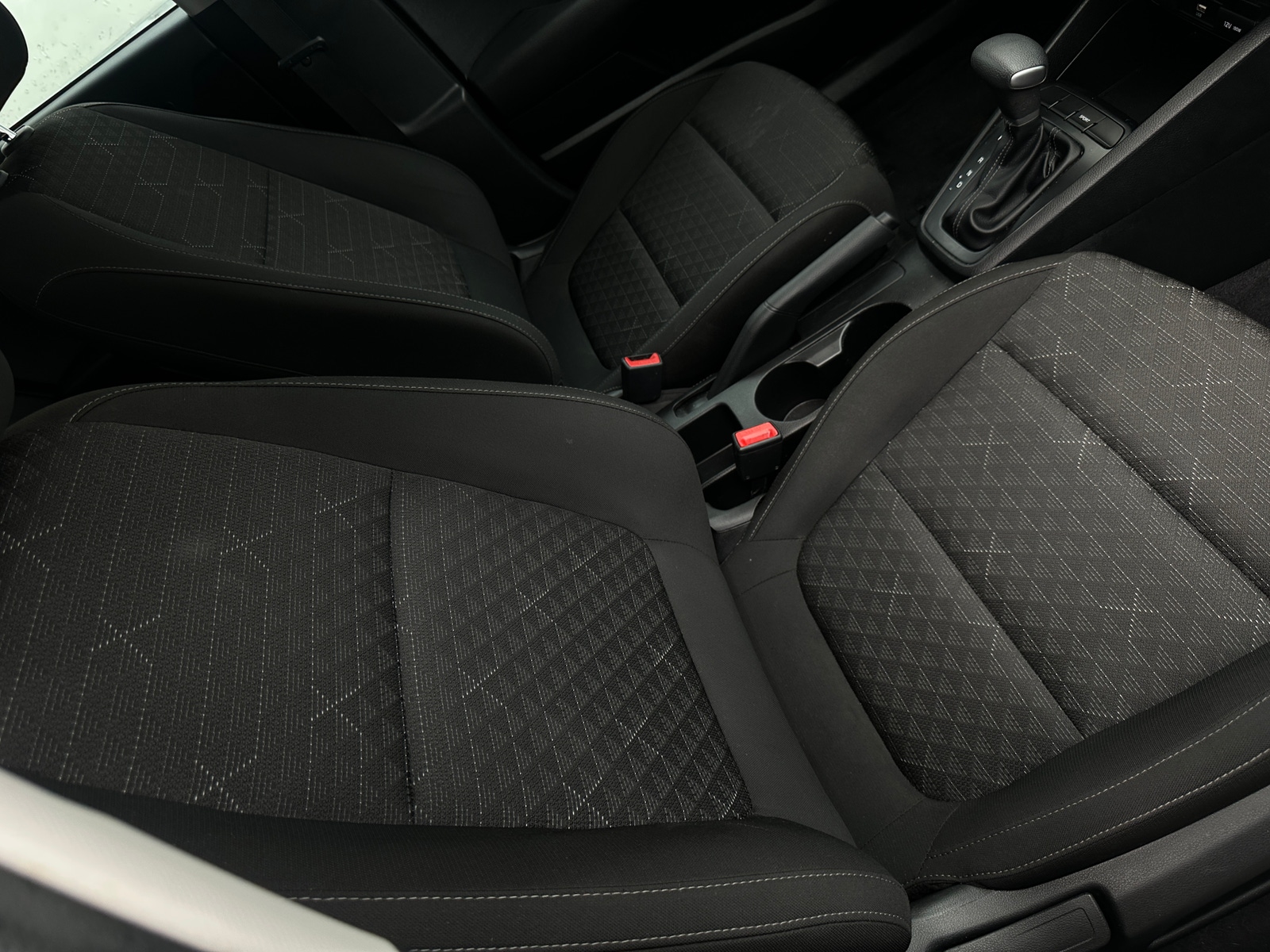 Thumbnail: 2023 Kia Rio - 2