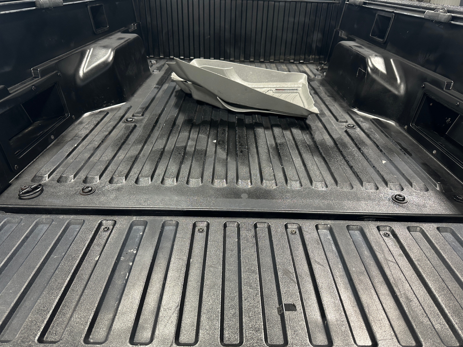 Thumbnail: 2010 Toyota Tacoma - 7