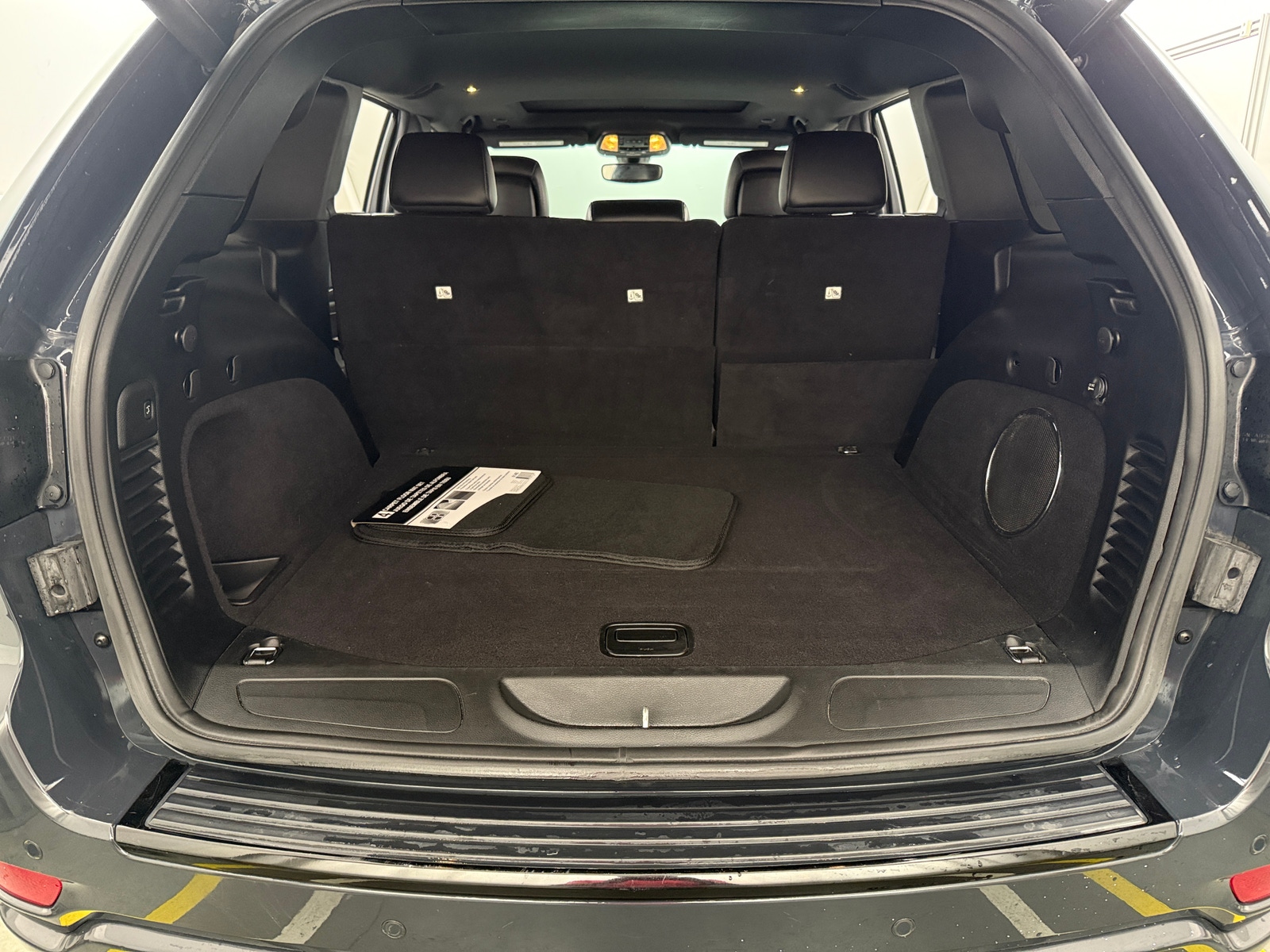 Thumbnail: 2018 Jeep Grand Cherokee - 6