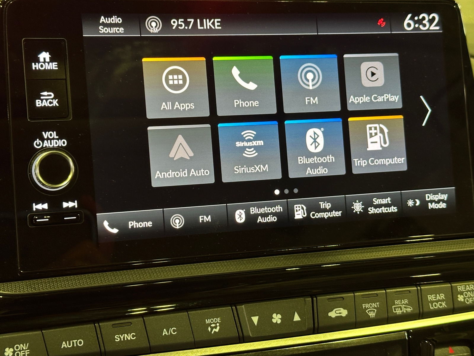 Thumbnail: 2025 Honda Odyssey - 3