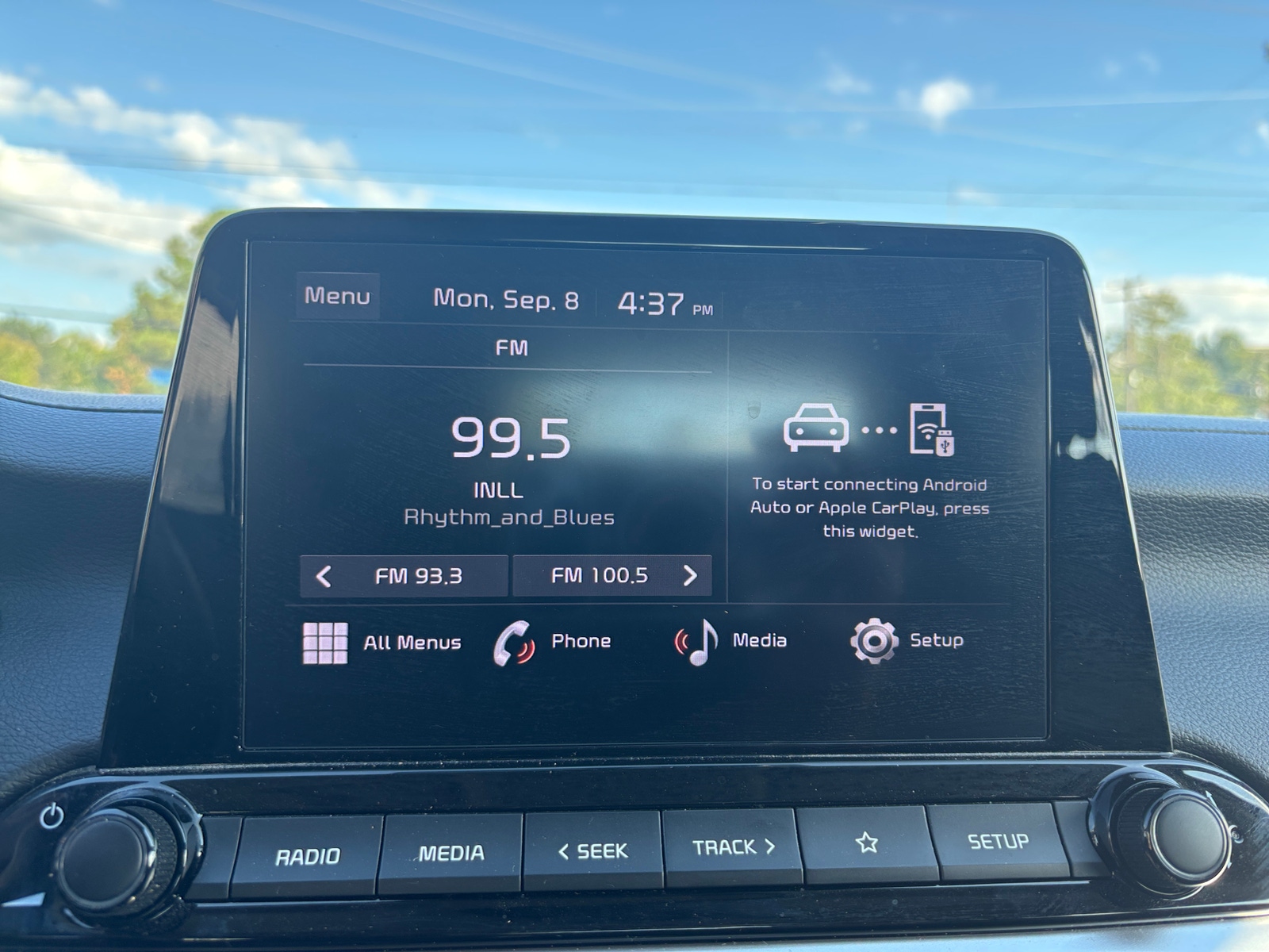 Thumbnail: 2024 Kia Forte - 4