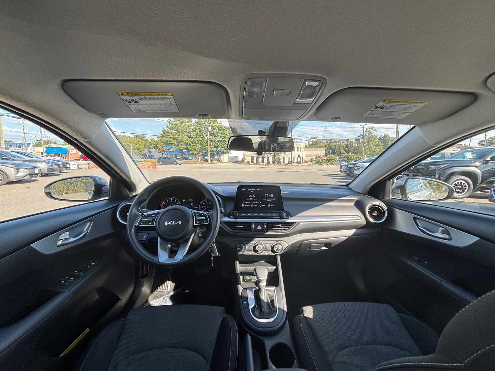 Thumbnail: 2024 Kia Forte - 3